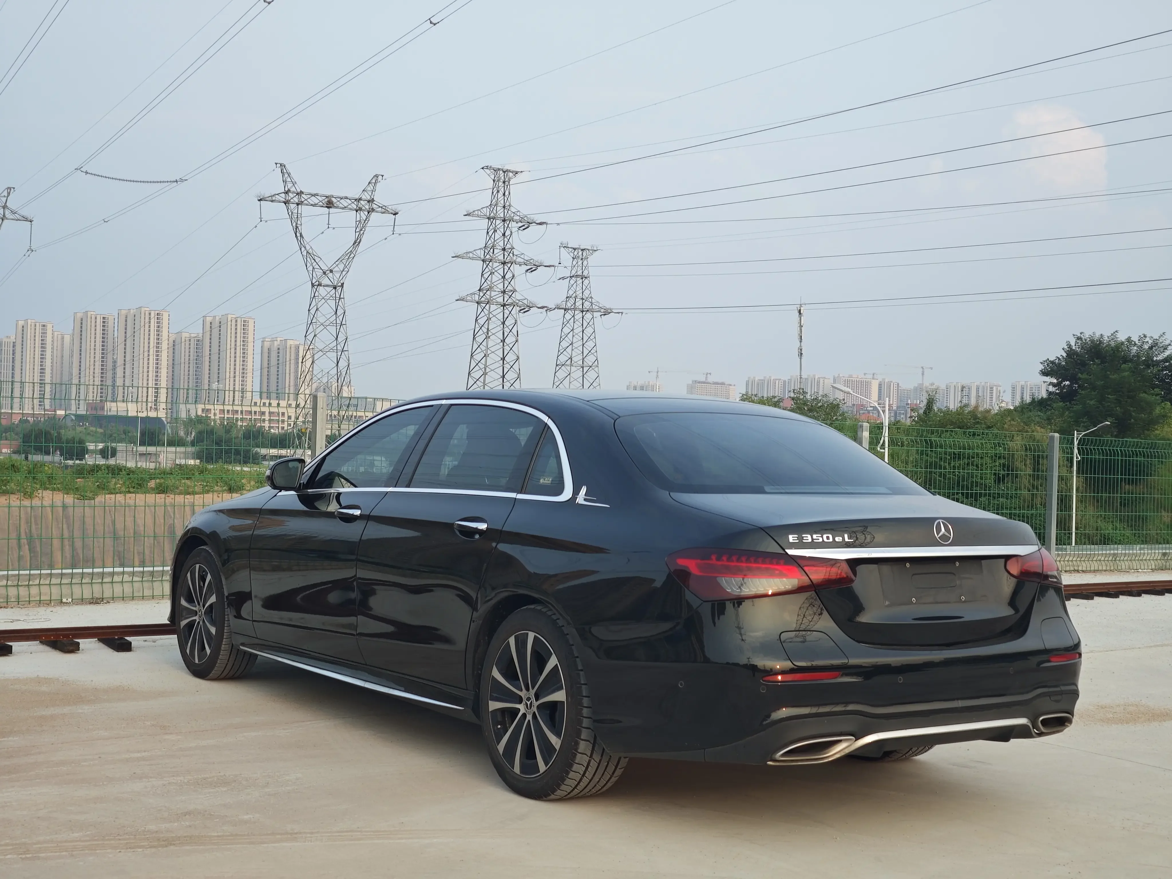 Mercedes-Benz E-Class PHEV