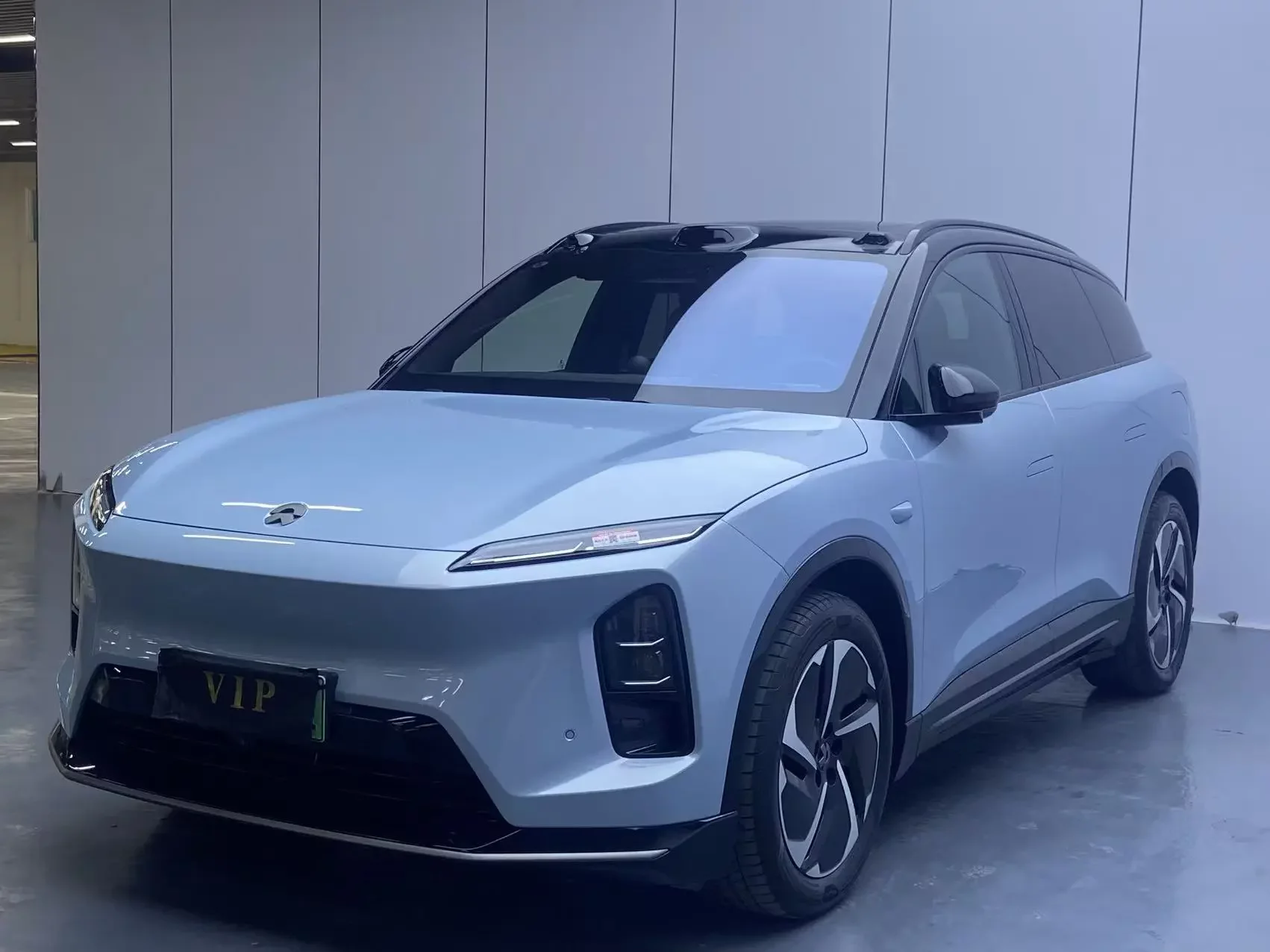 NIO ES6