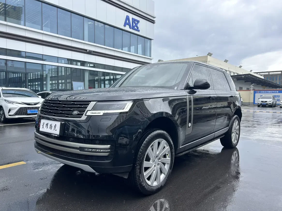Land Rover range rover
