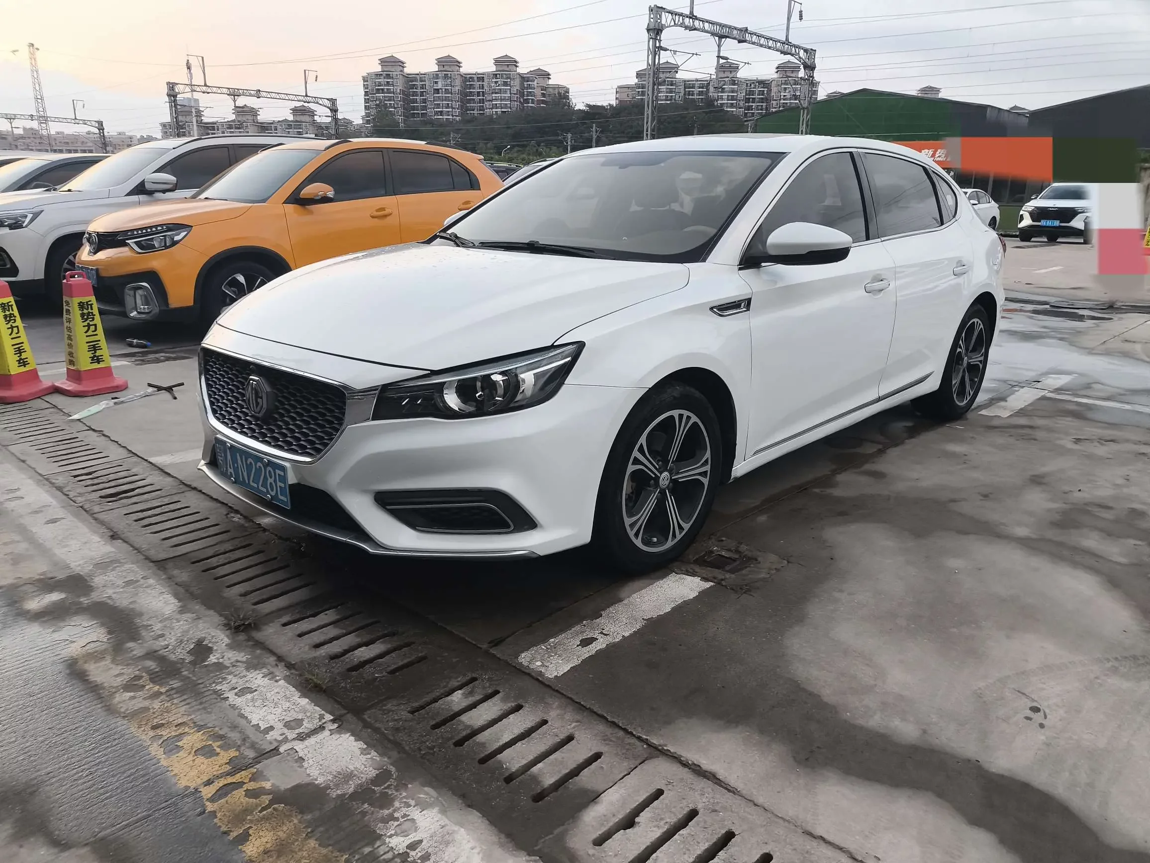 MG 6