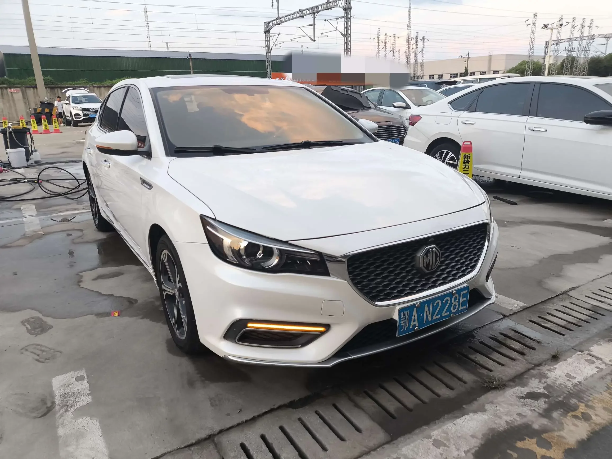 MG 6  из Китая