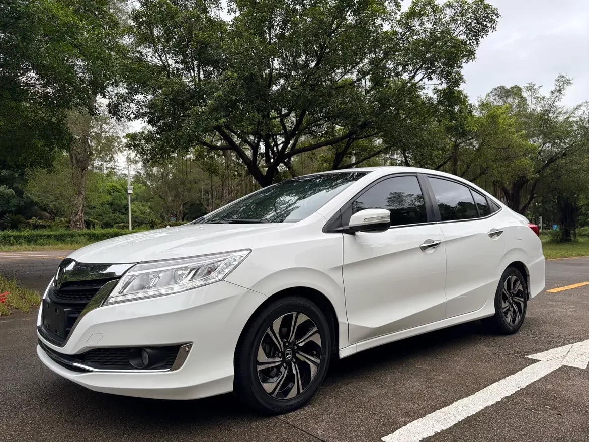 Honda Crider