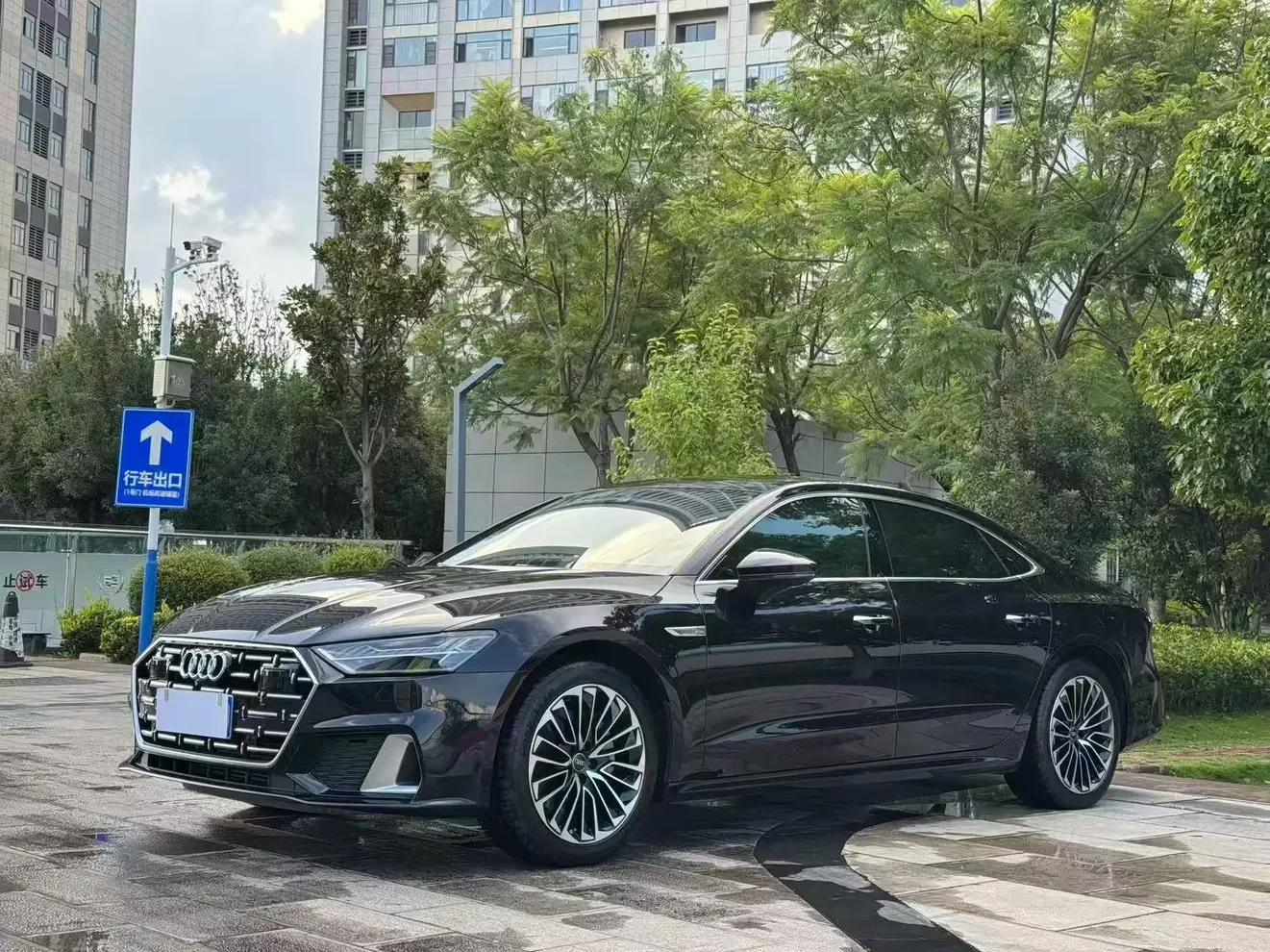 Audi A7L 2024