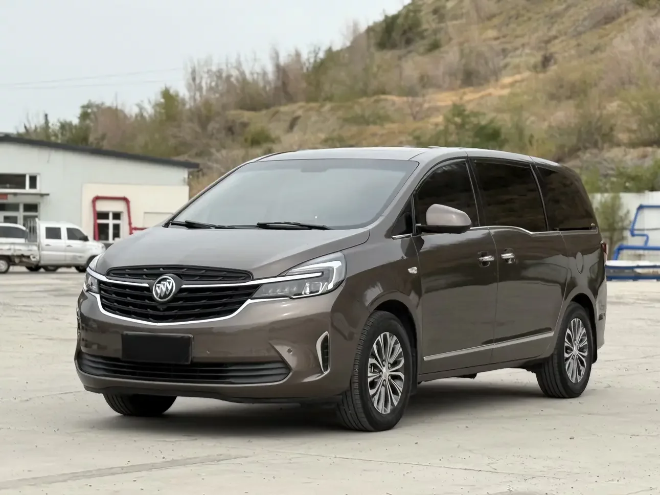 Buick GL8