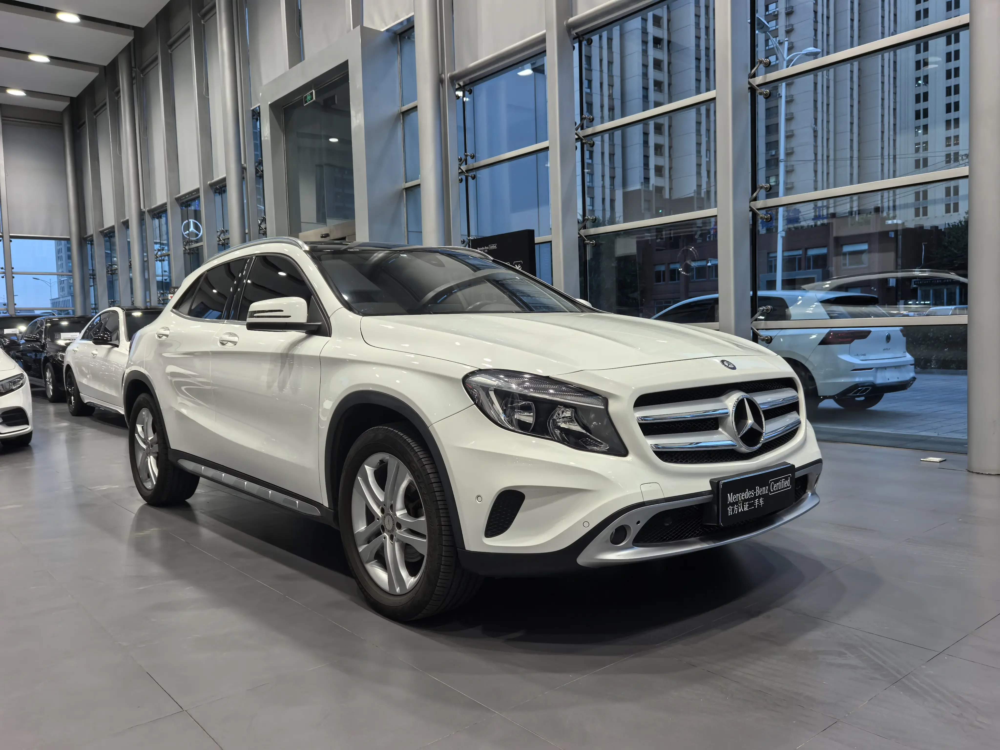 Mercedes-Benz GLA