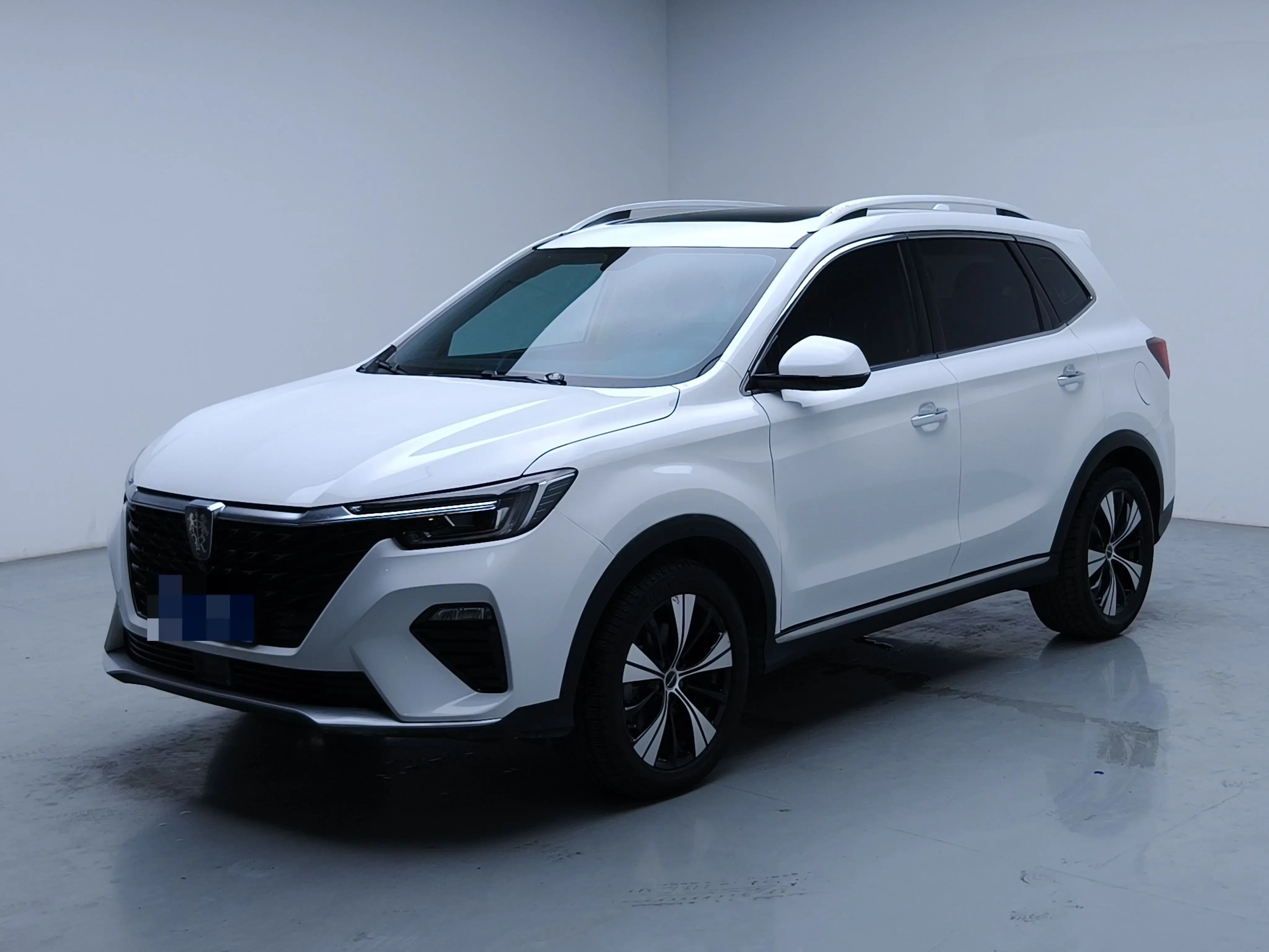 Roewe RX5