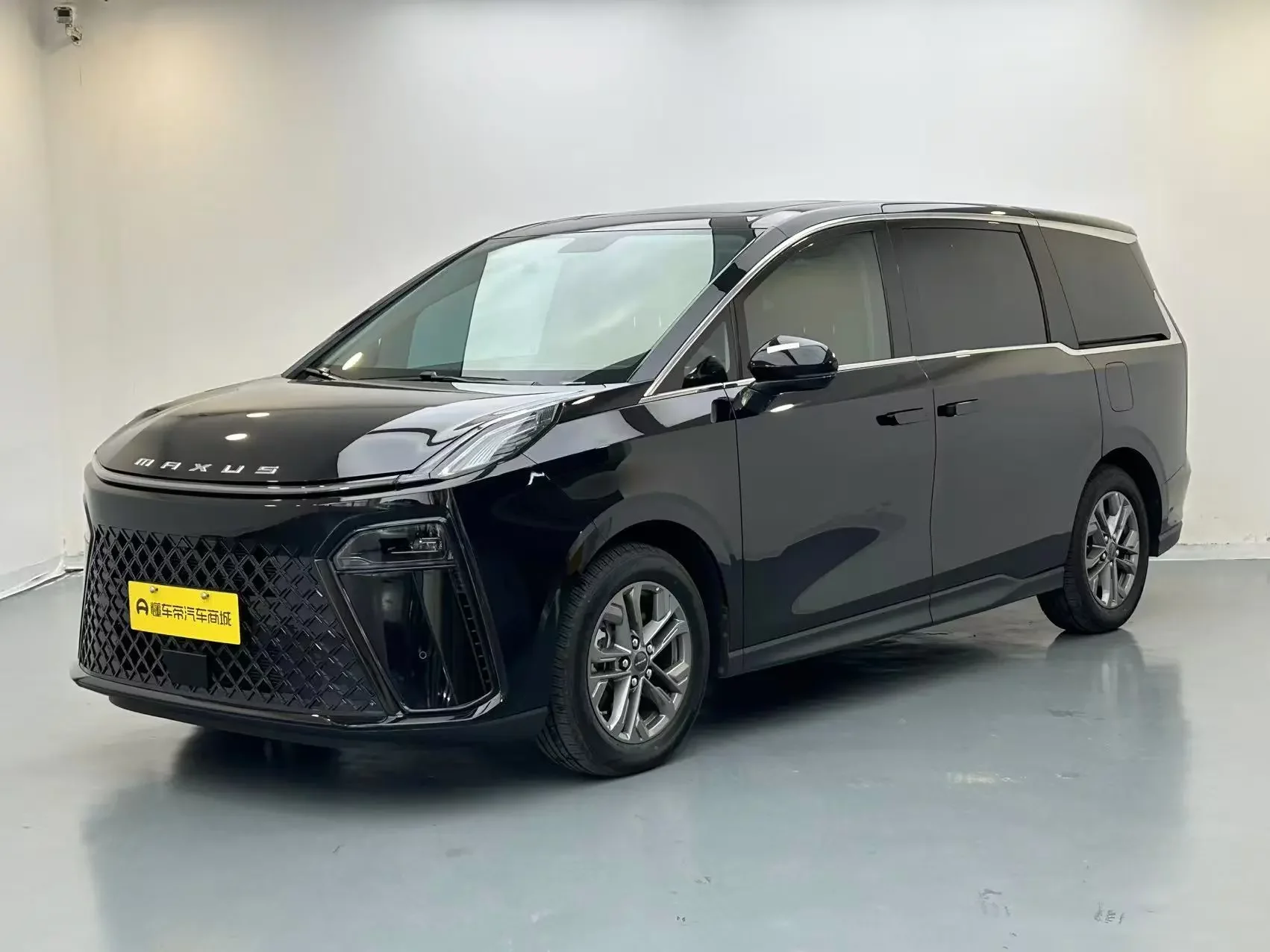 Datong Maxus G70  из Китая
