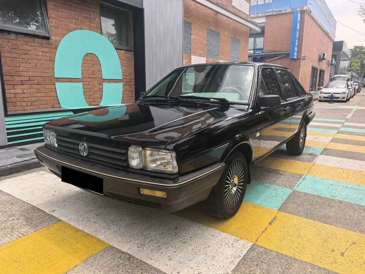 Volkswagen Santana Classic  из Китая