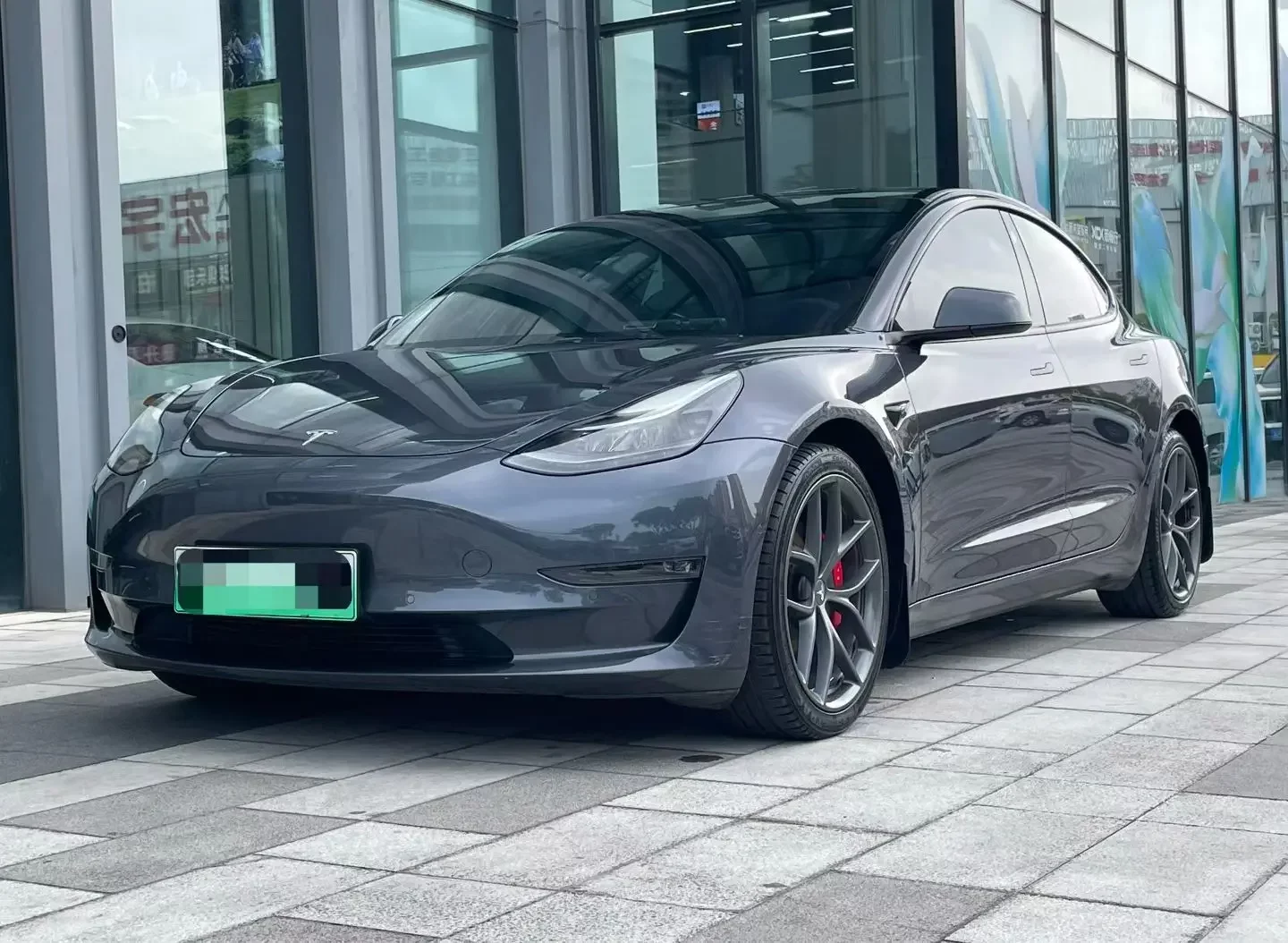Tesla Model 3 2022
