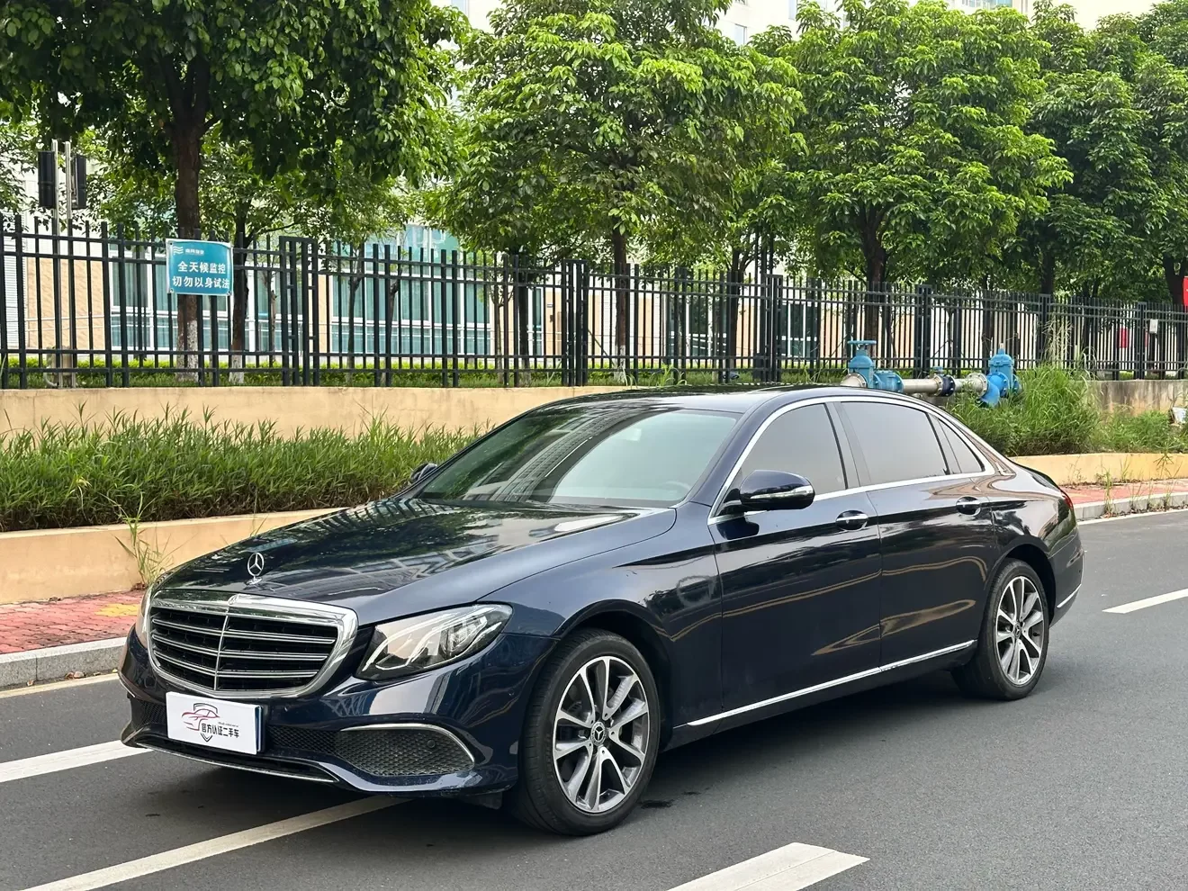 Mercedes-Benz E-Class 2017