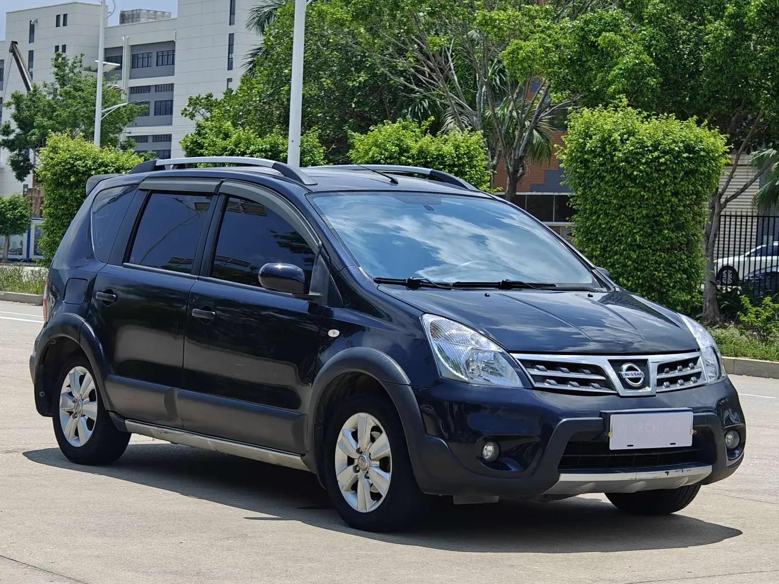 Nissan Li Wei