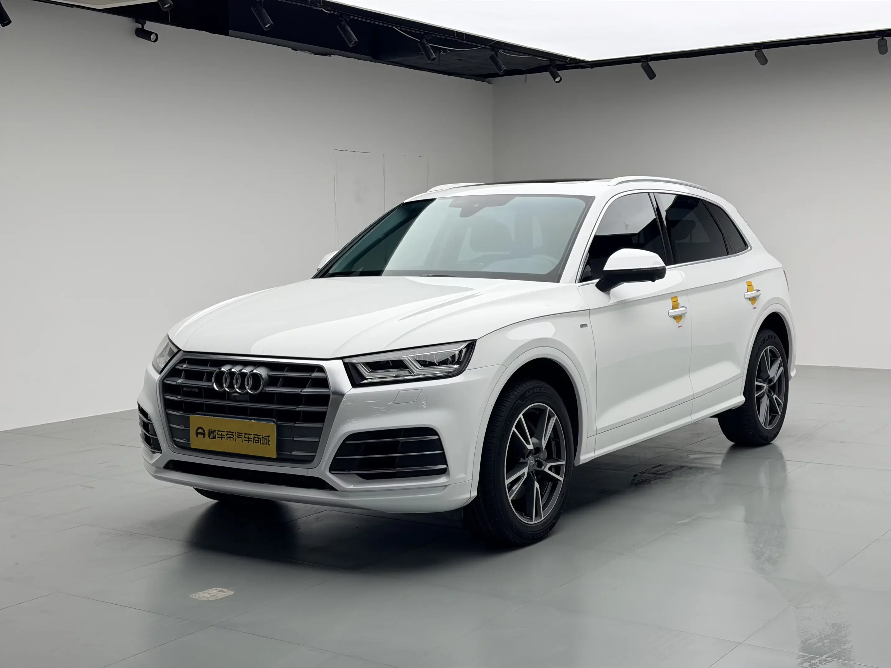 Audi Q5L 2019