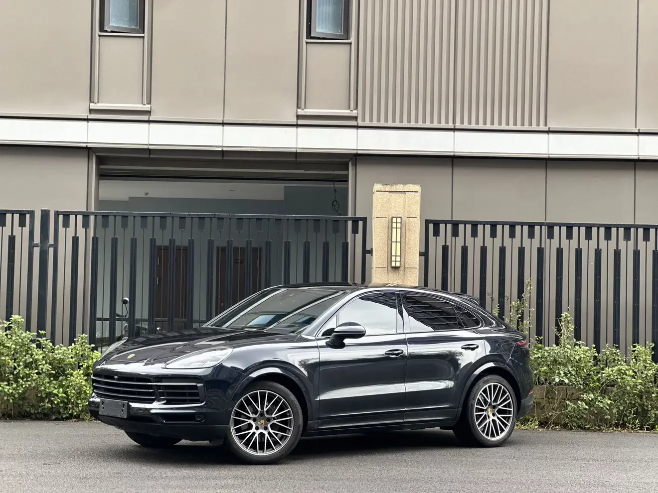 Porsche Cayenne Coupe
