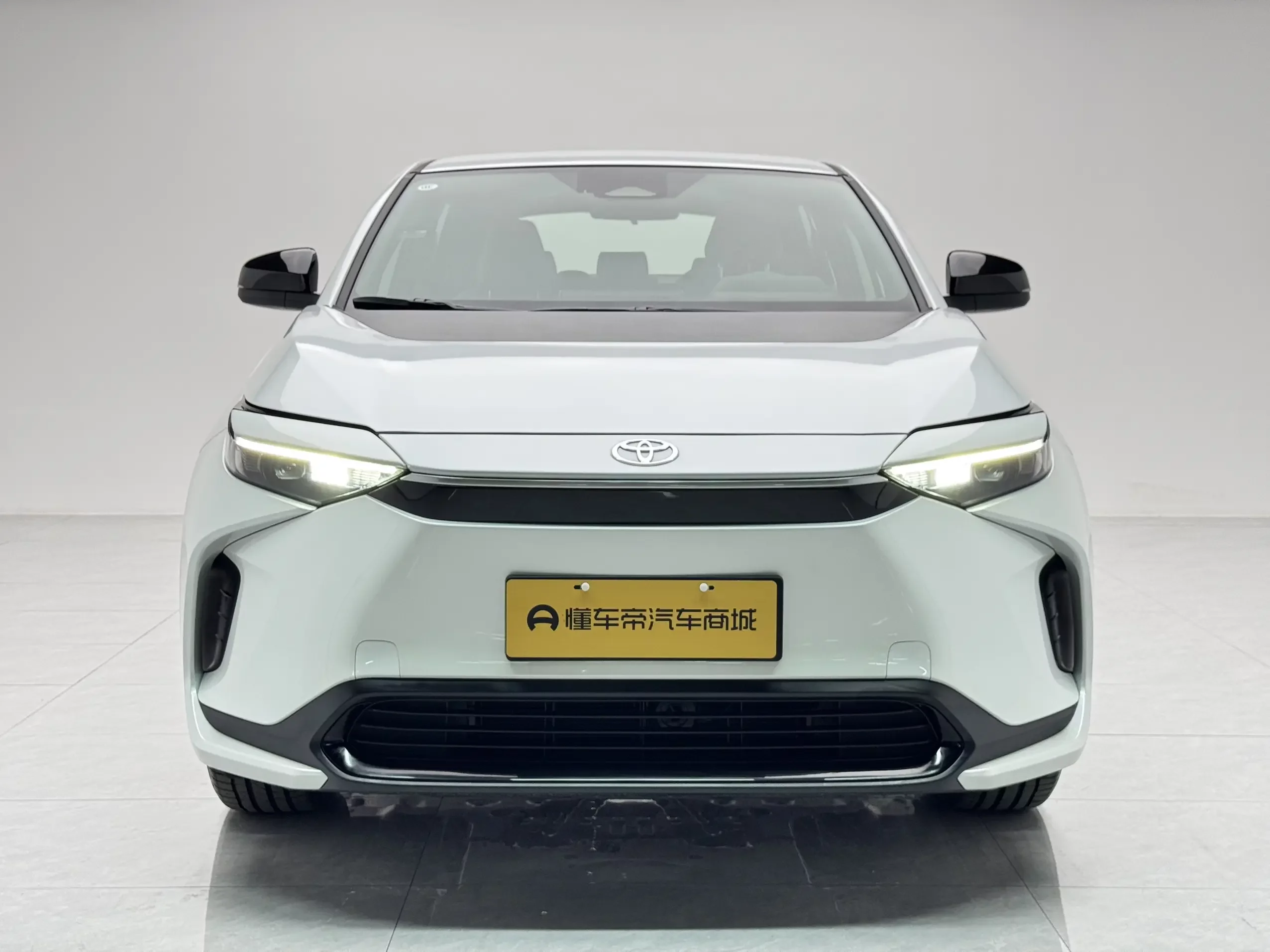Toyota Bozhi 4X  из Китая