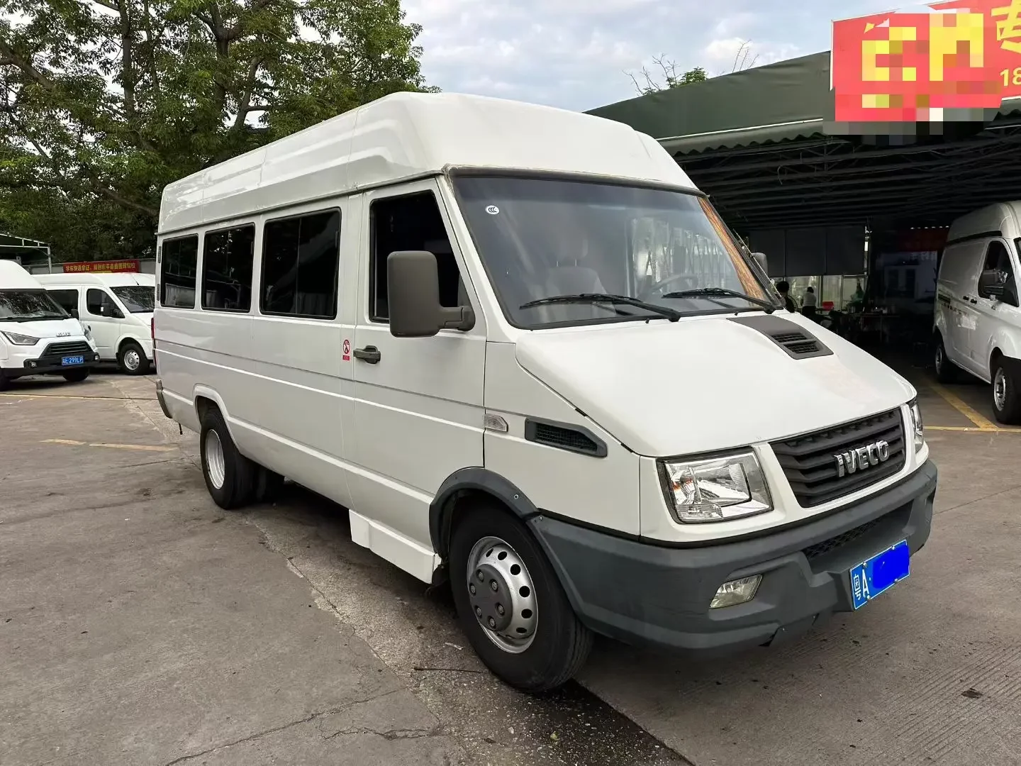 Iveco proud  из Китая