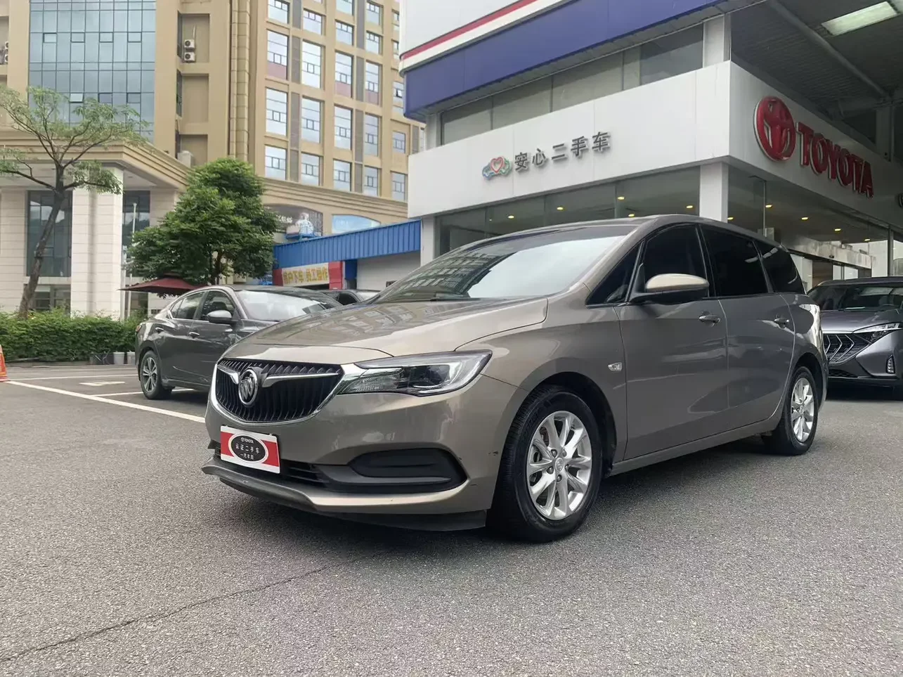 Buick GL6