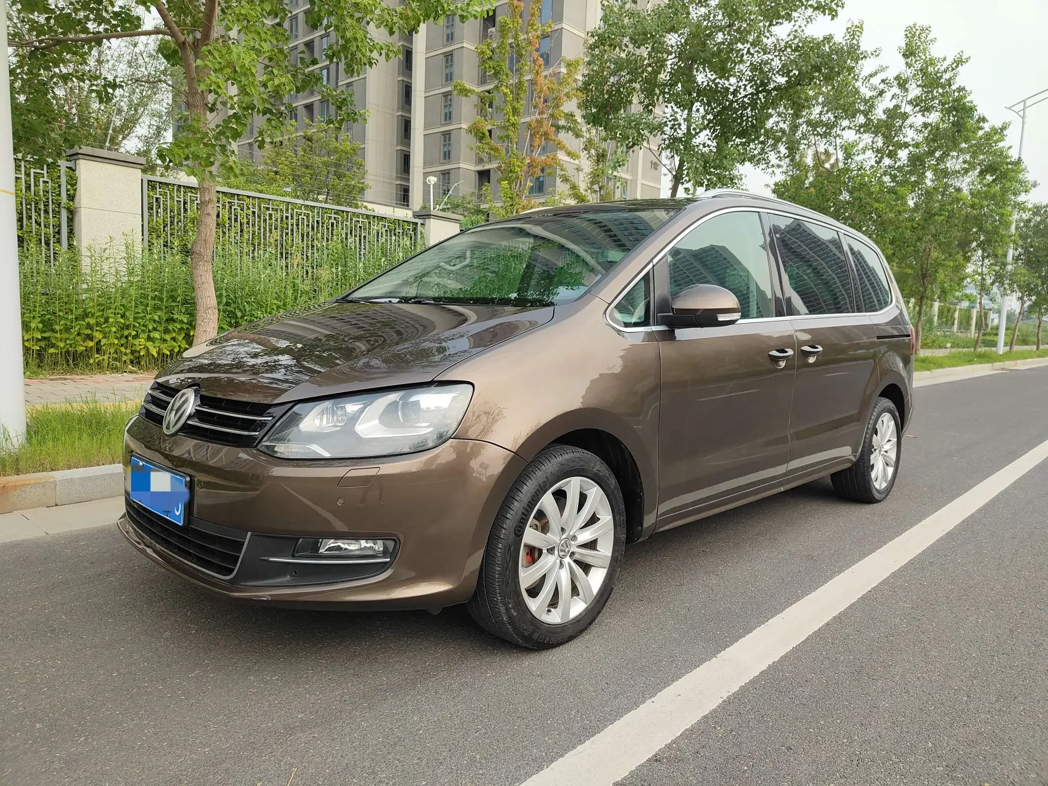 Volkswagen Sharon