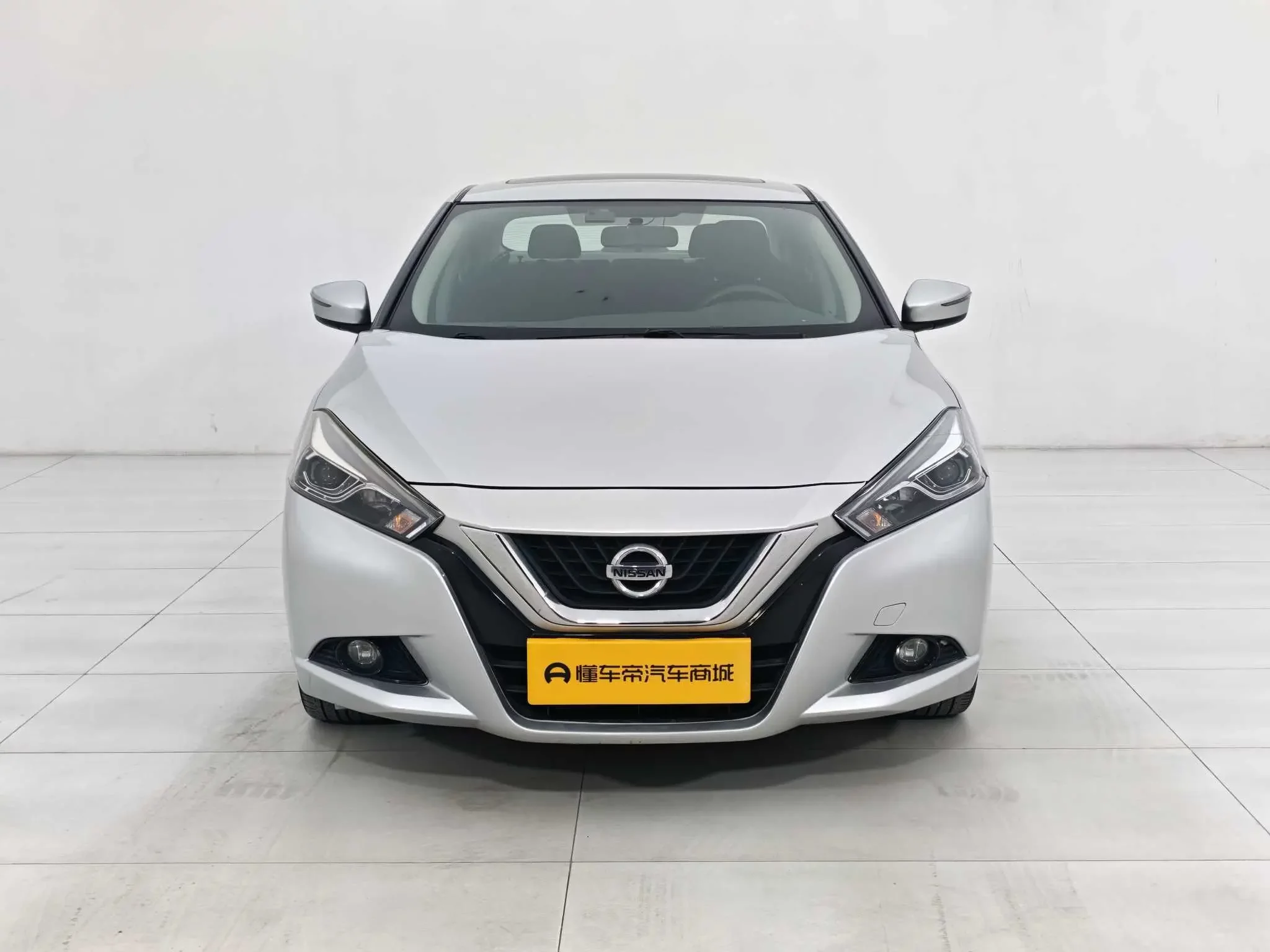 Nissan bluebird