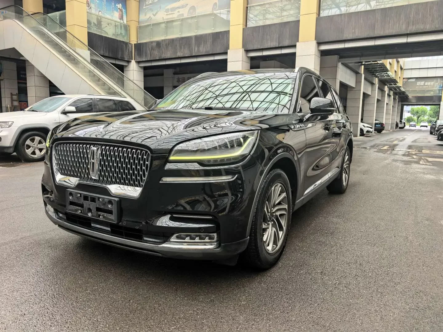 Lincoln aviator  из Китая