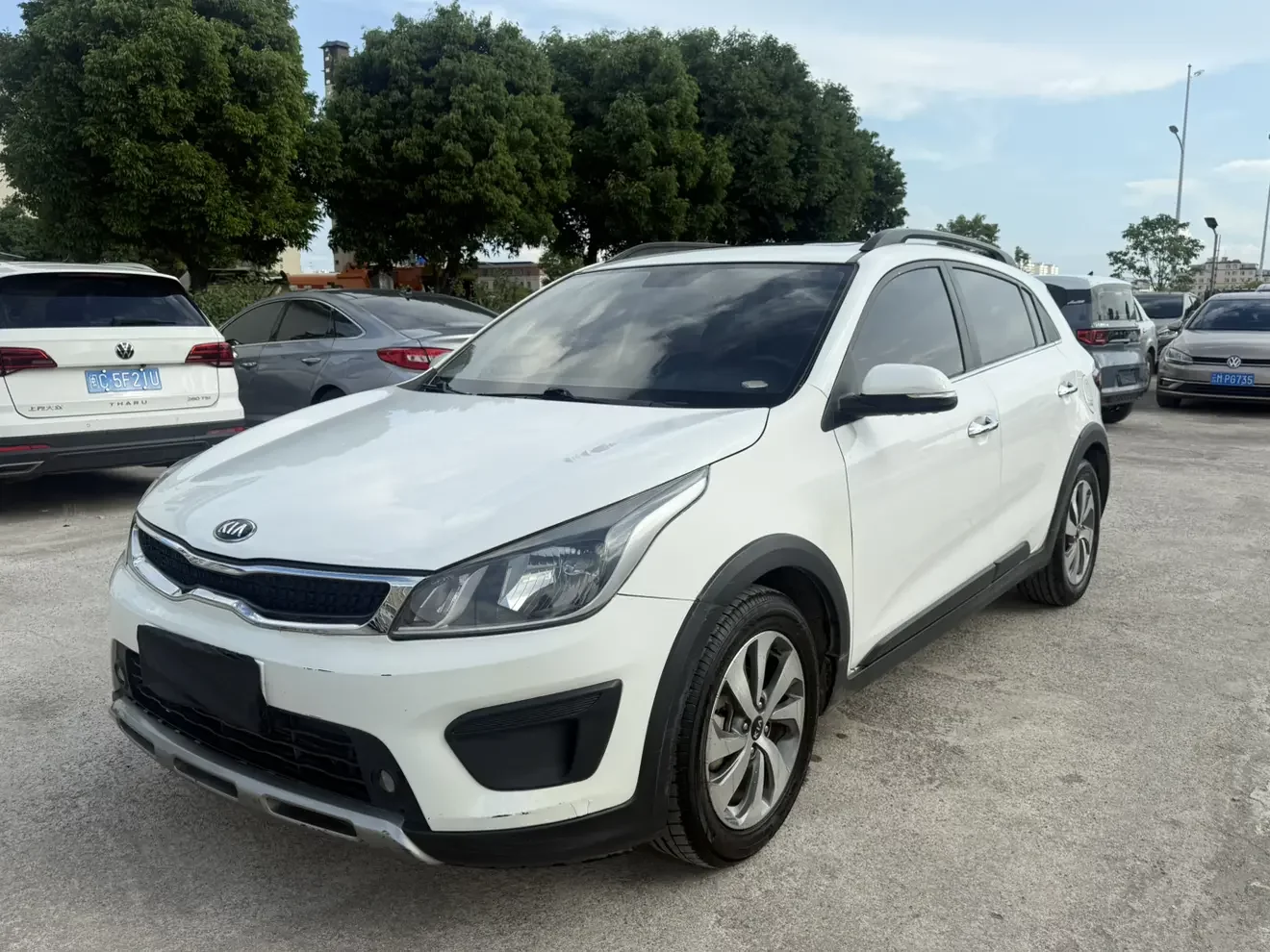 Kia KX CROSS  из Китая