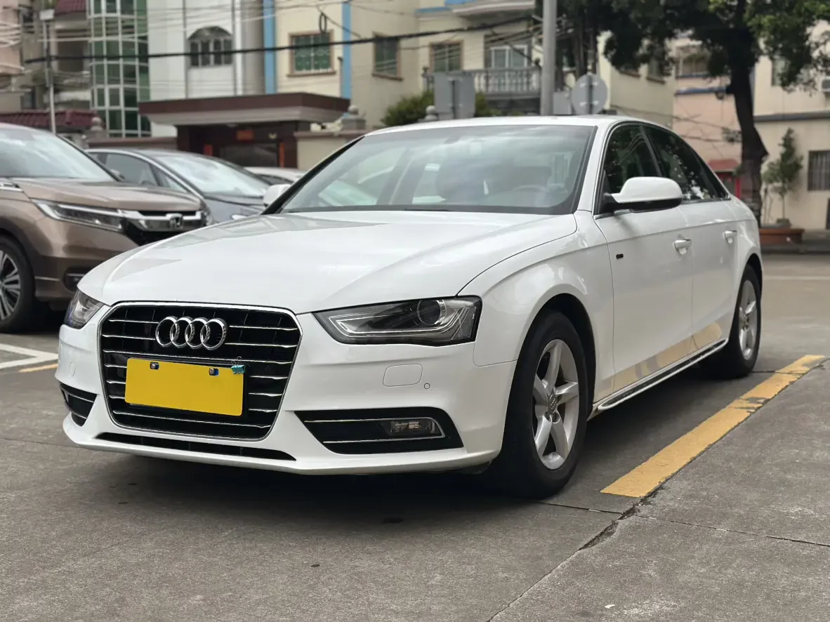 Audi A4L 2016