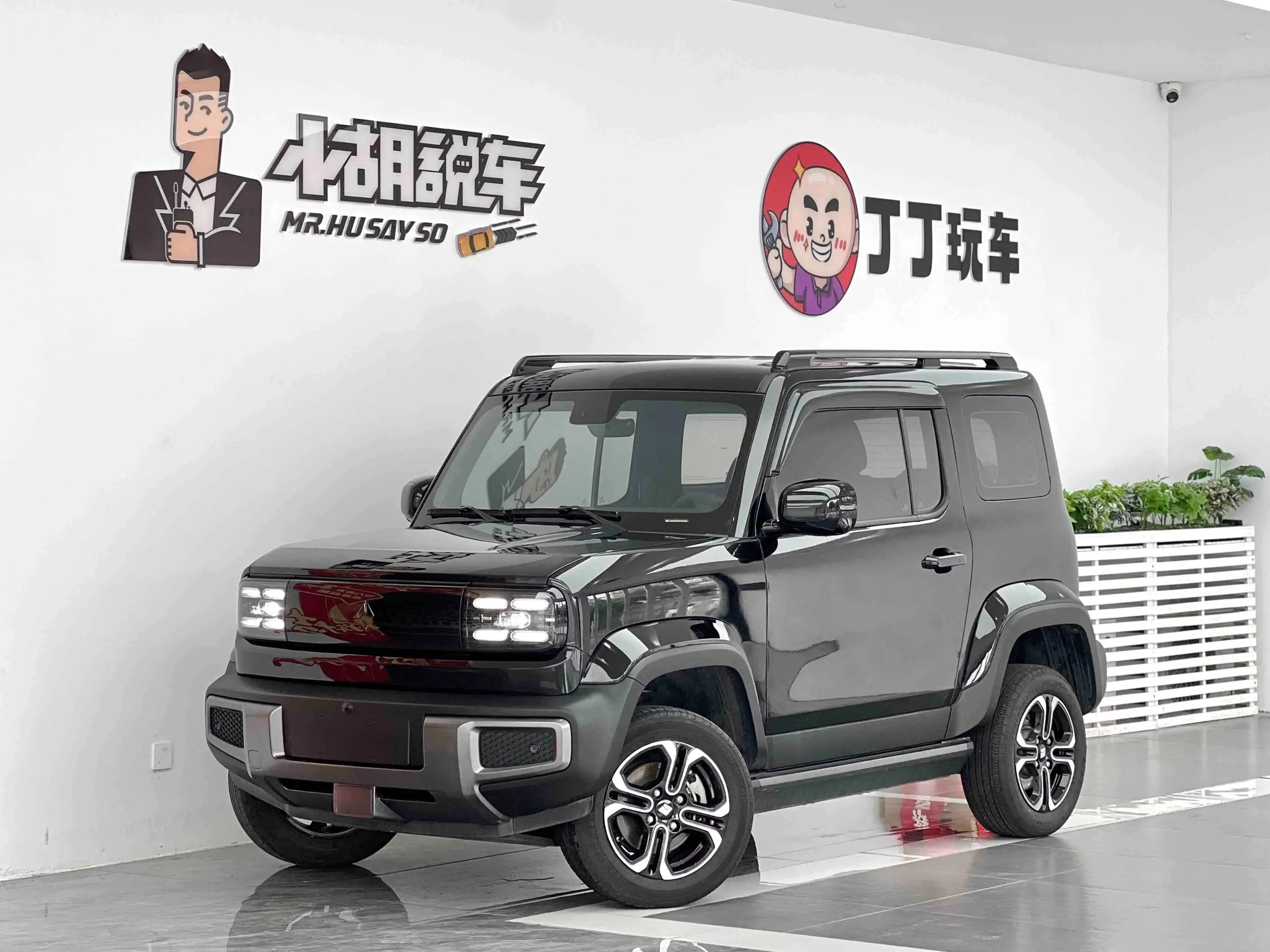 Baojun Yue Ye  из Китая