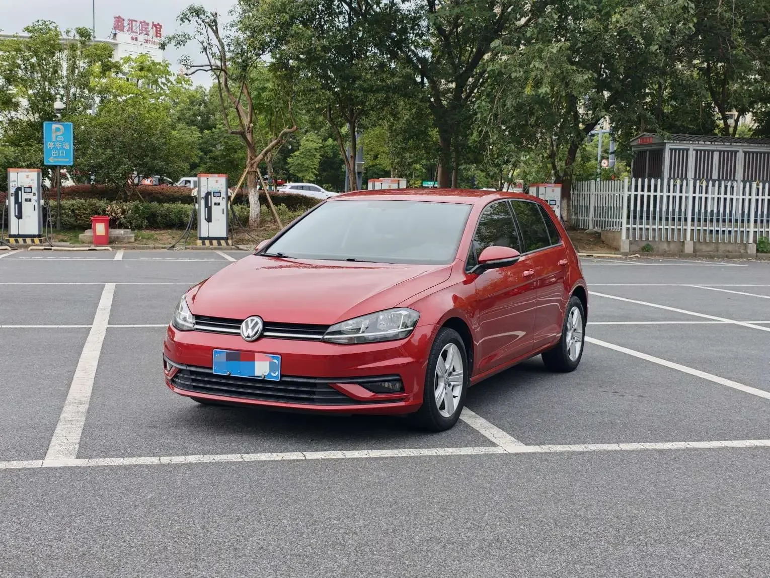 Volkswagen golf