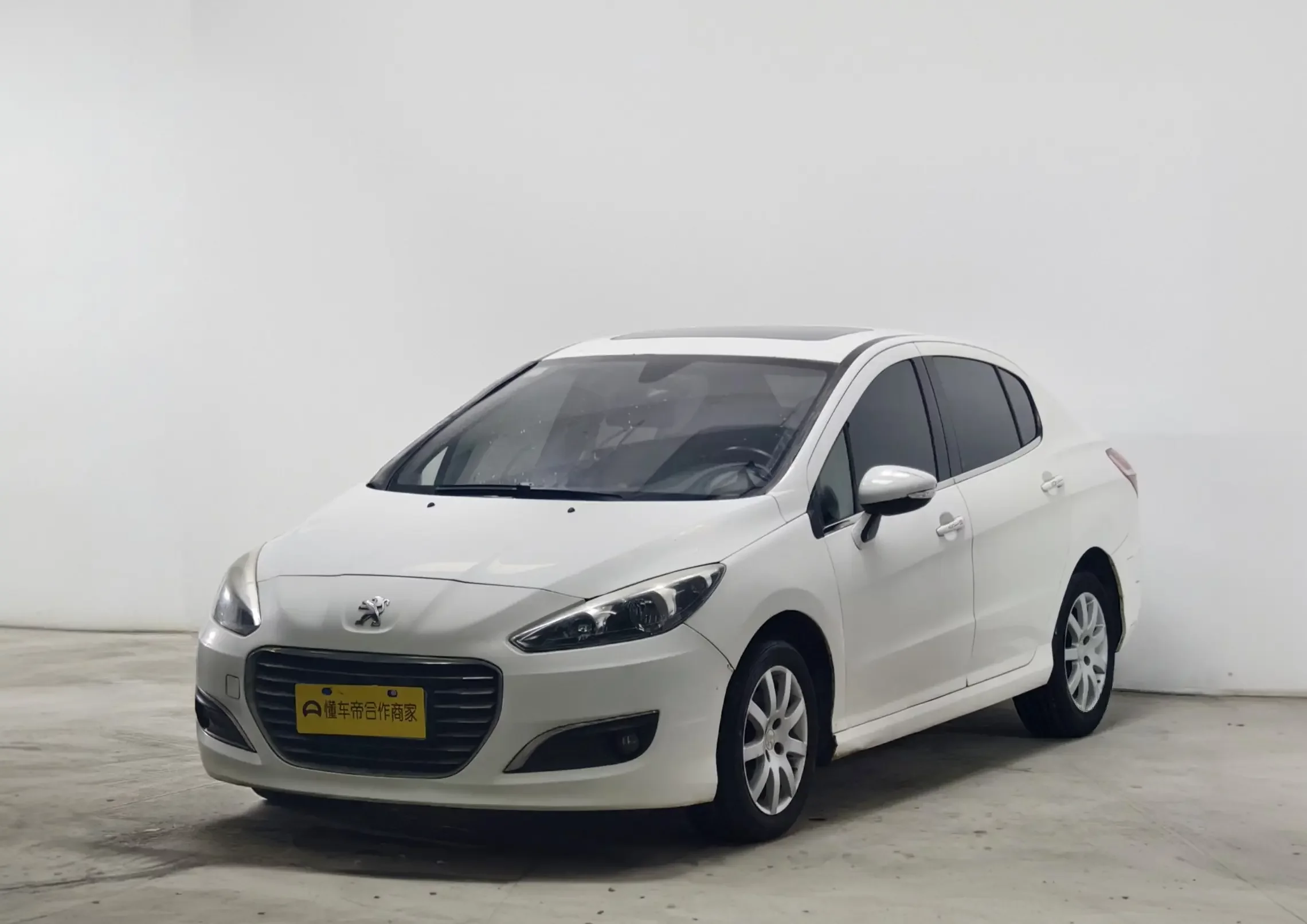 Peugeot 308  из Китая