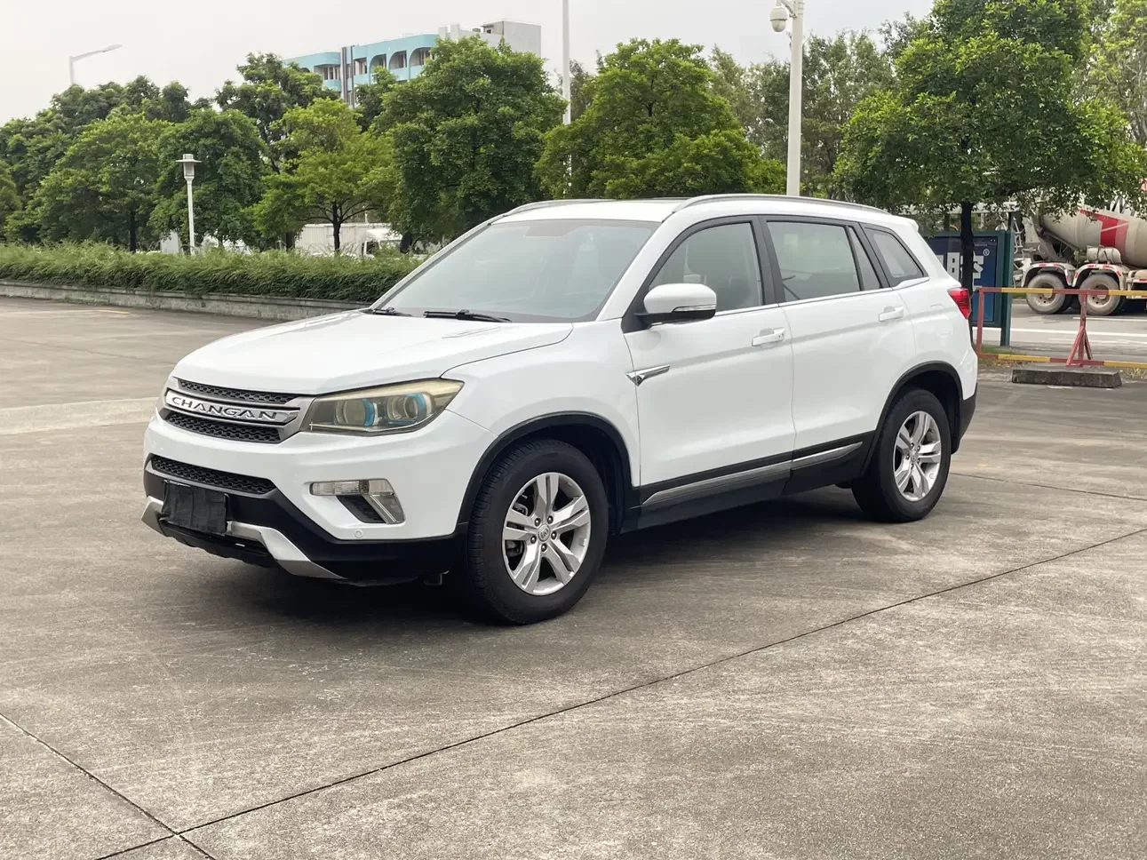Changan CS75