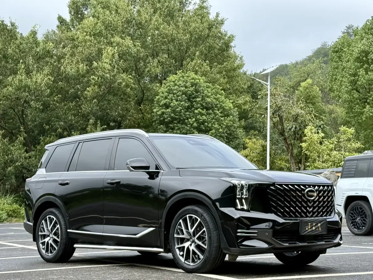 GAC Trumpchi GS8