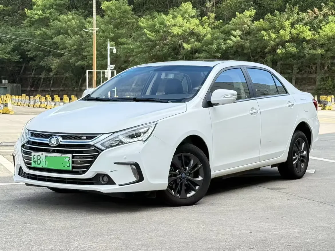 BYD Qin DM 2017