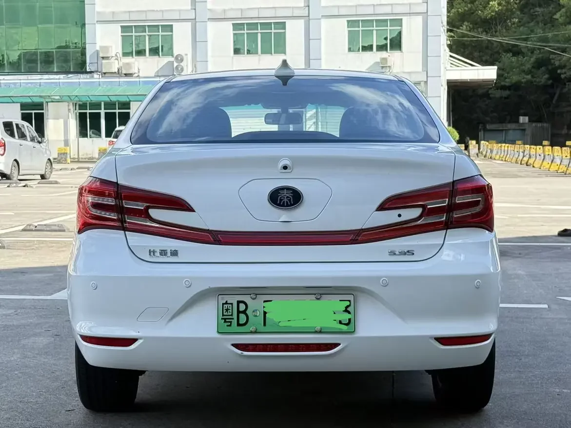 BYD Qin DM