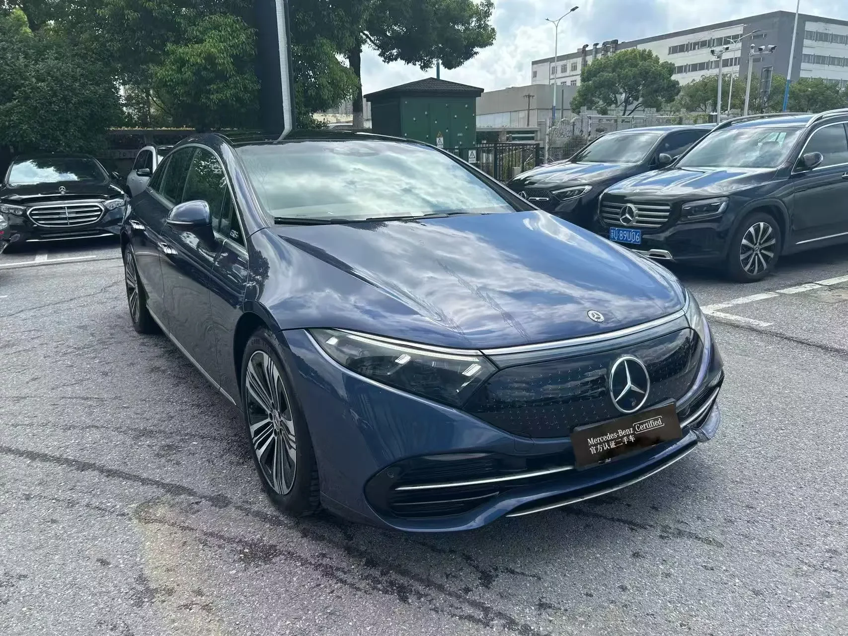Mercedes-Benz EQS