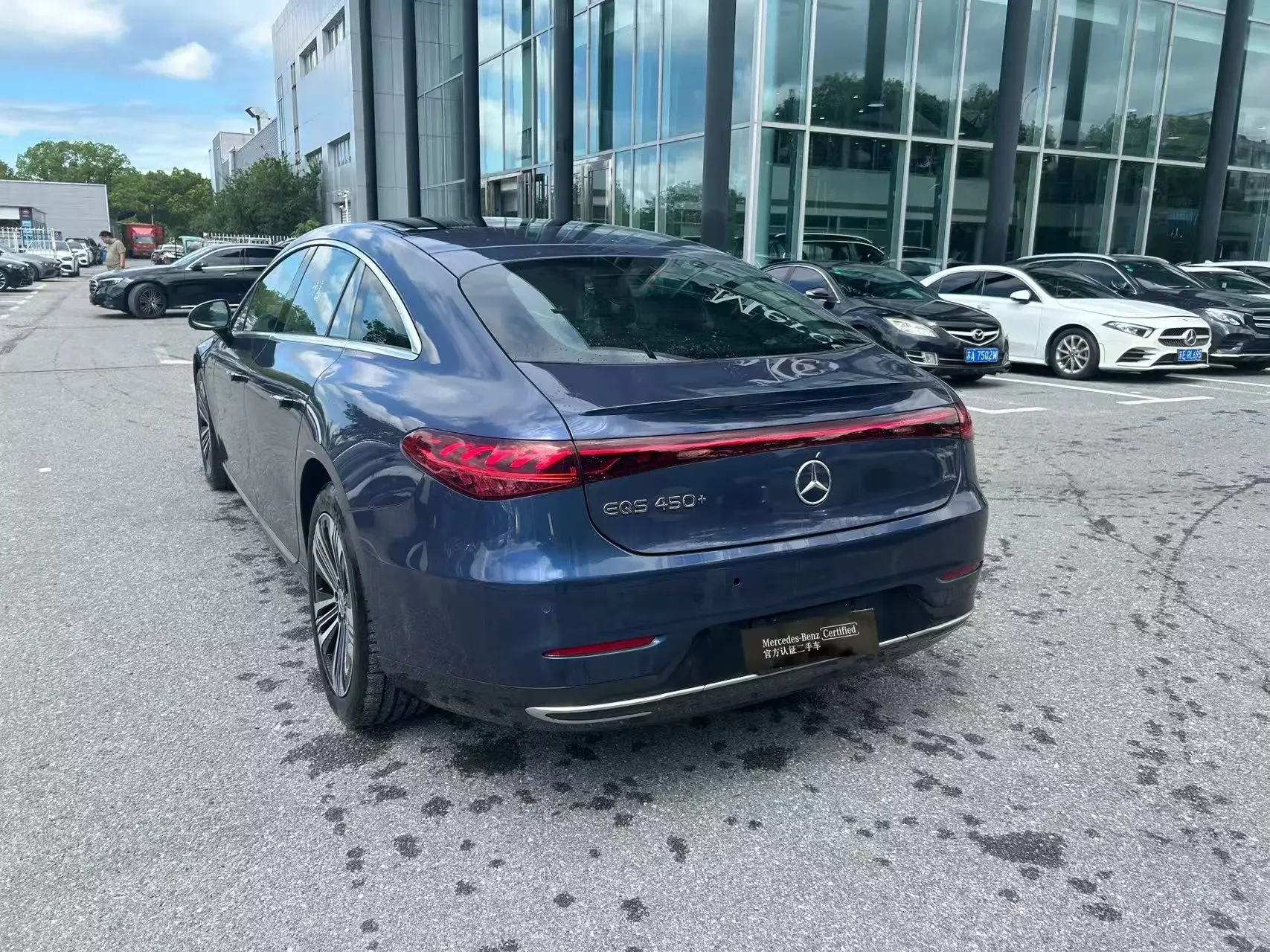 Mercedes-Benz EQS