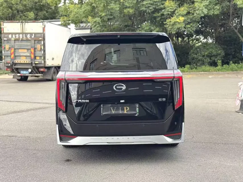GAC Trumpchi E9 PHEV