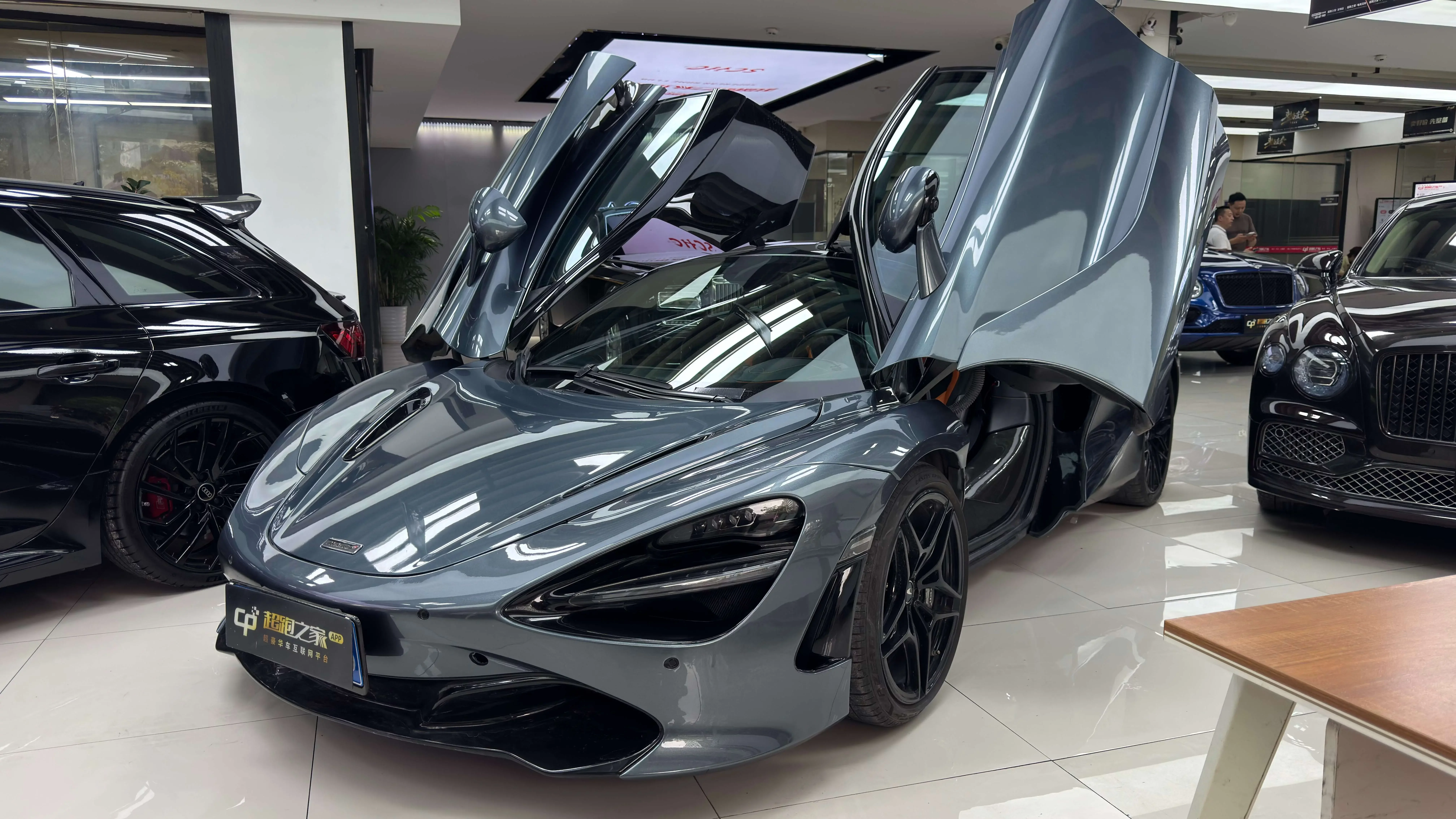 McLaren 720S  из Китая