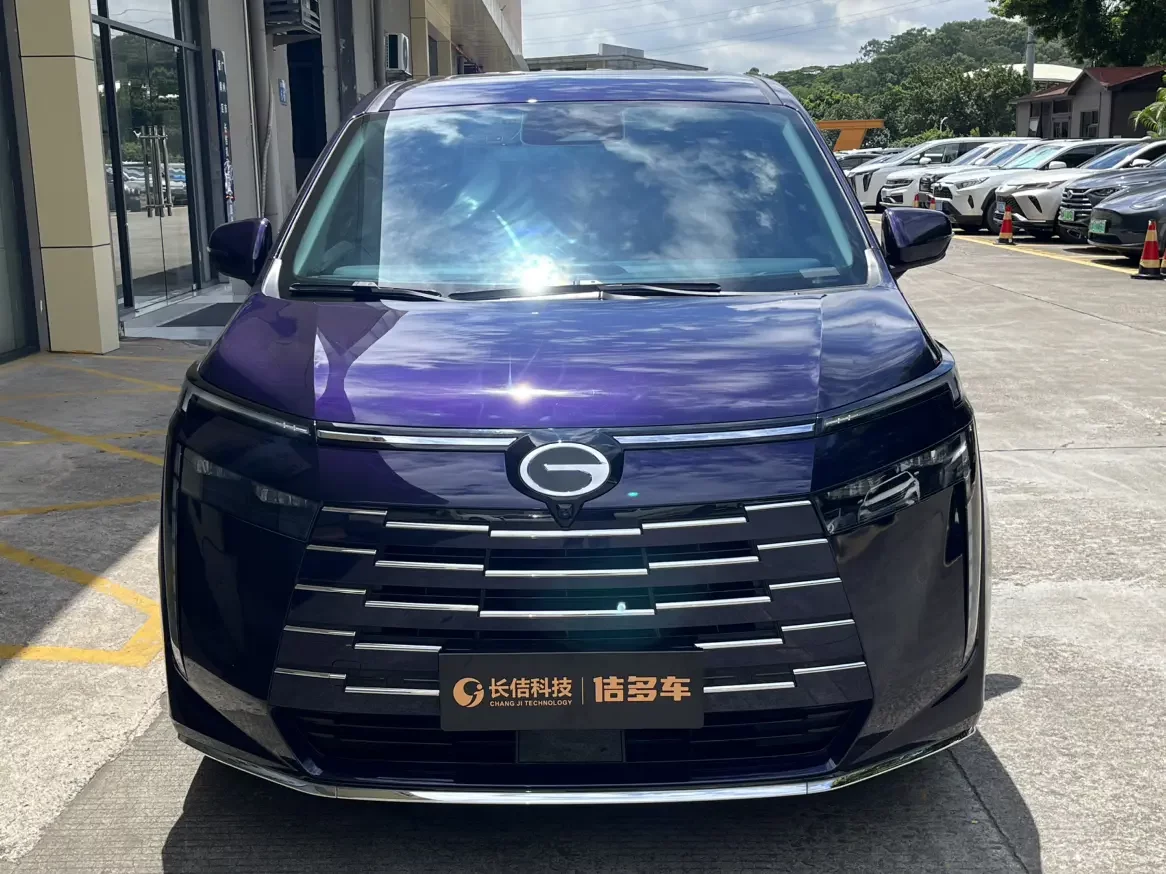 GAC Trumpchi E8  из Китая