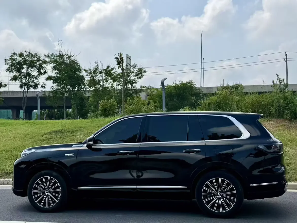Geely Galaxy M9