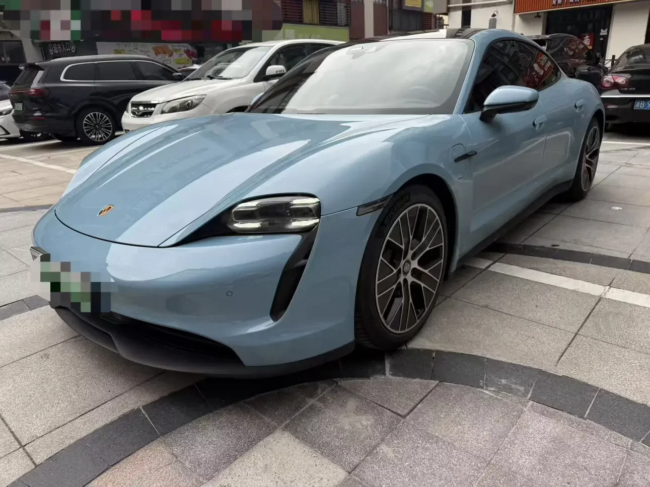 Porsche Taycan  из Китая