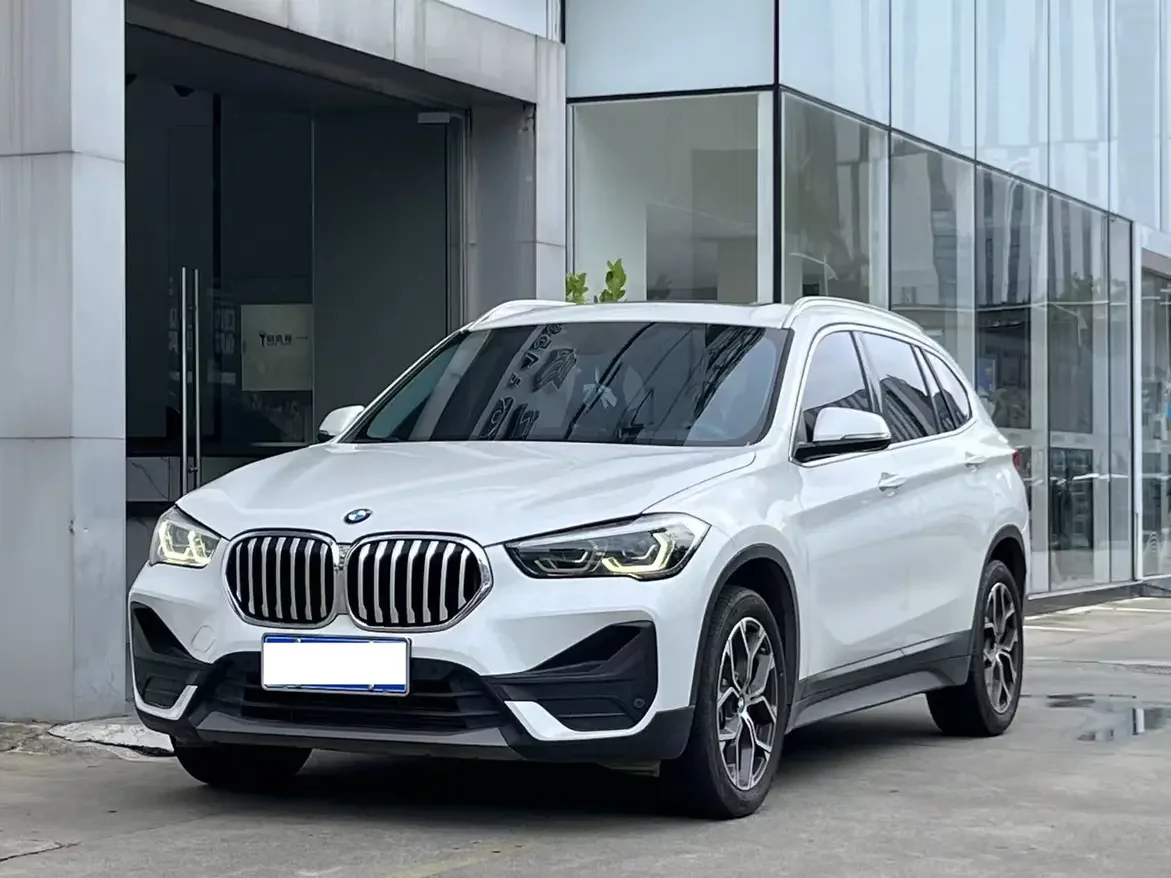 BMW X1  из Китая