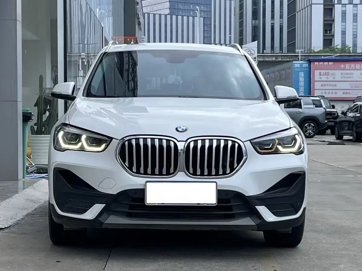 BMW X1  из Китая