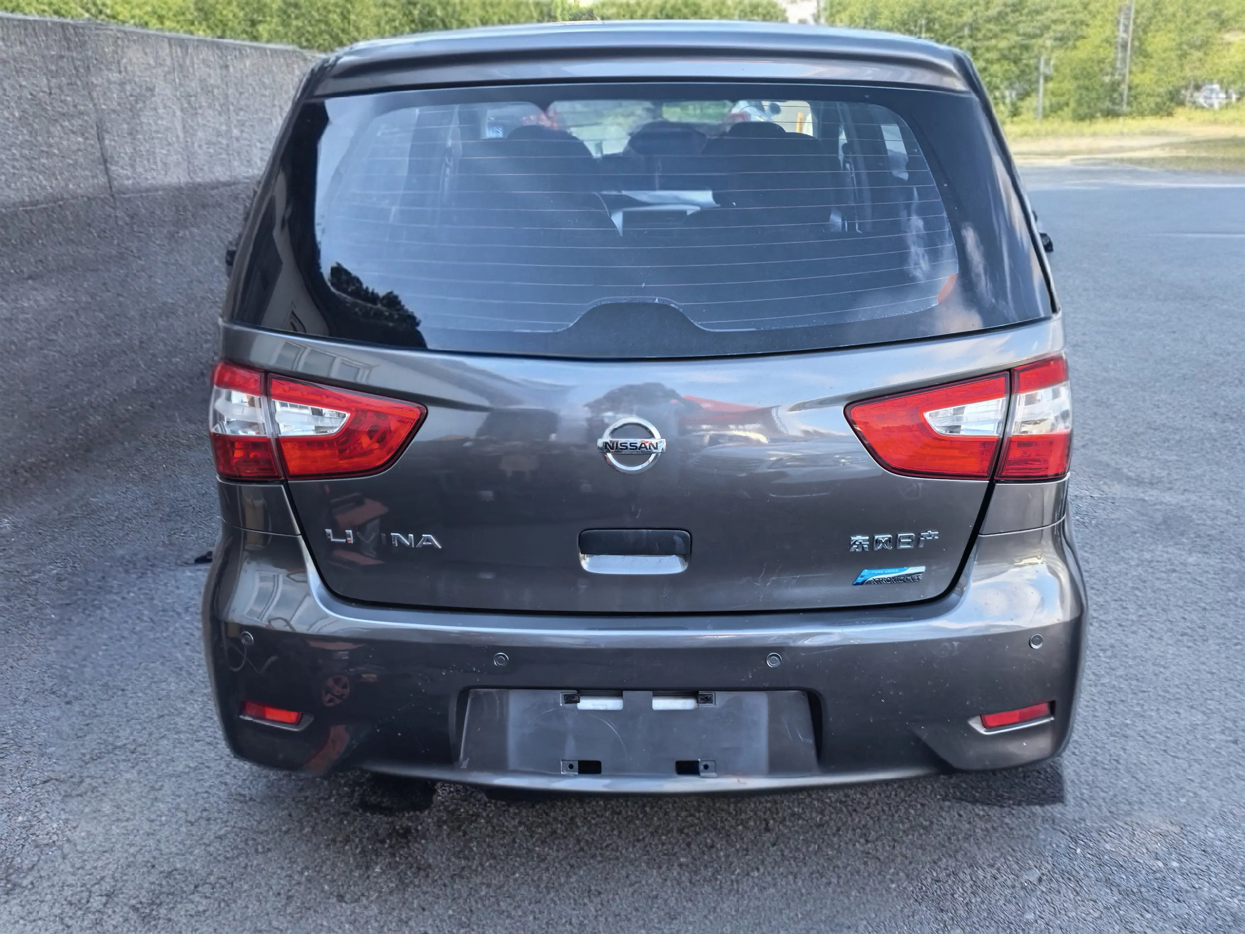 Nissan Li Wei