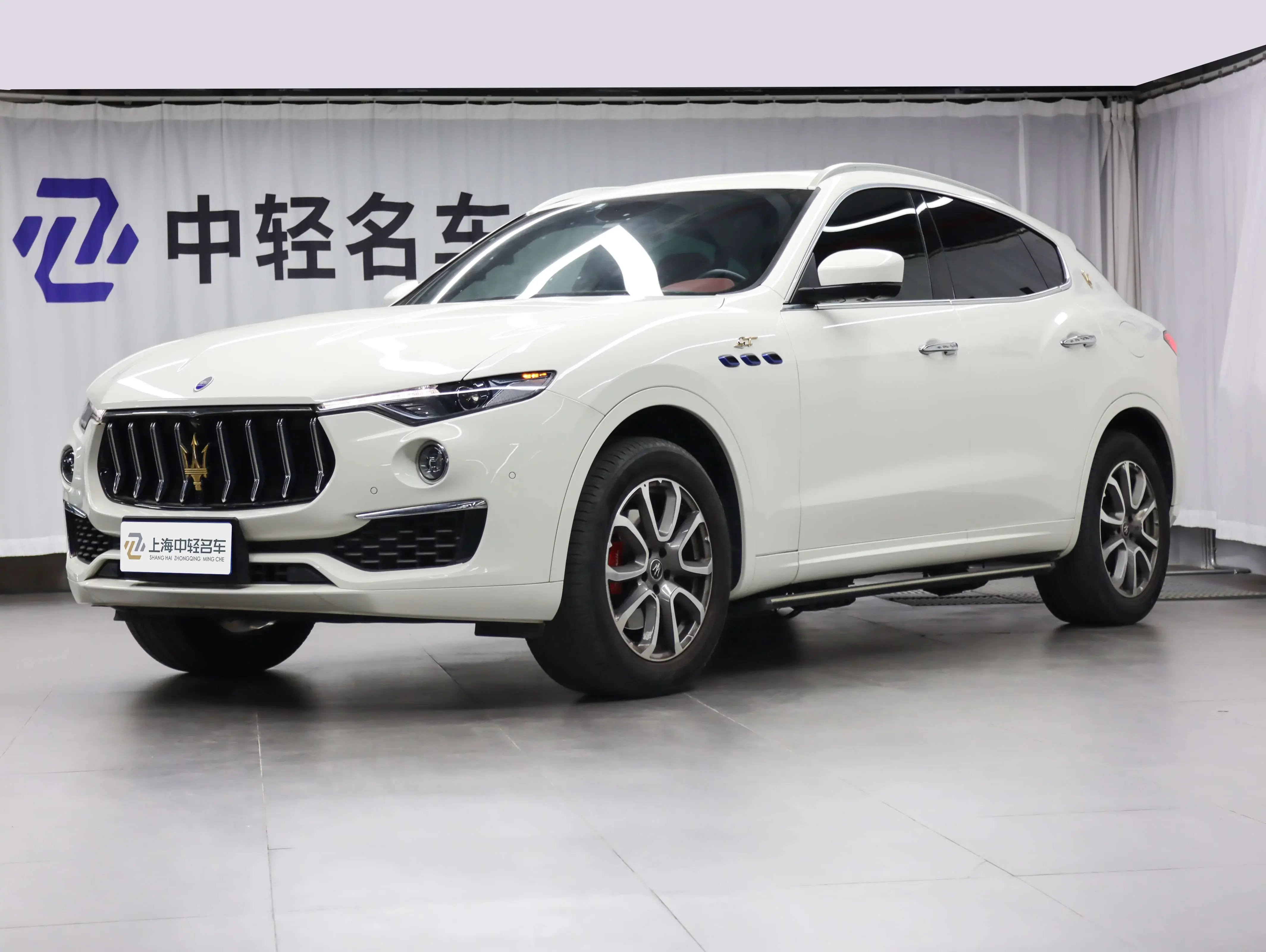 Maserati Levante  из Китая