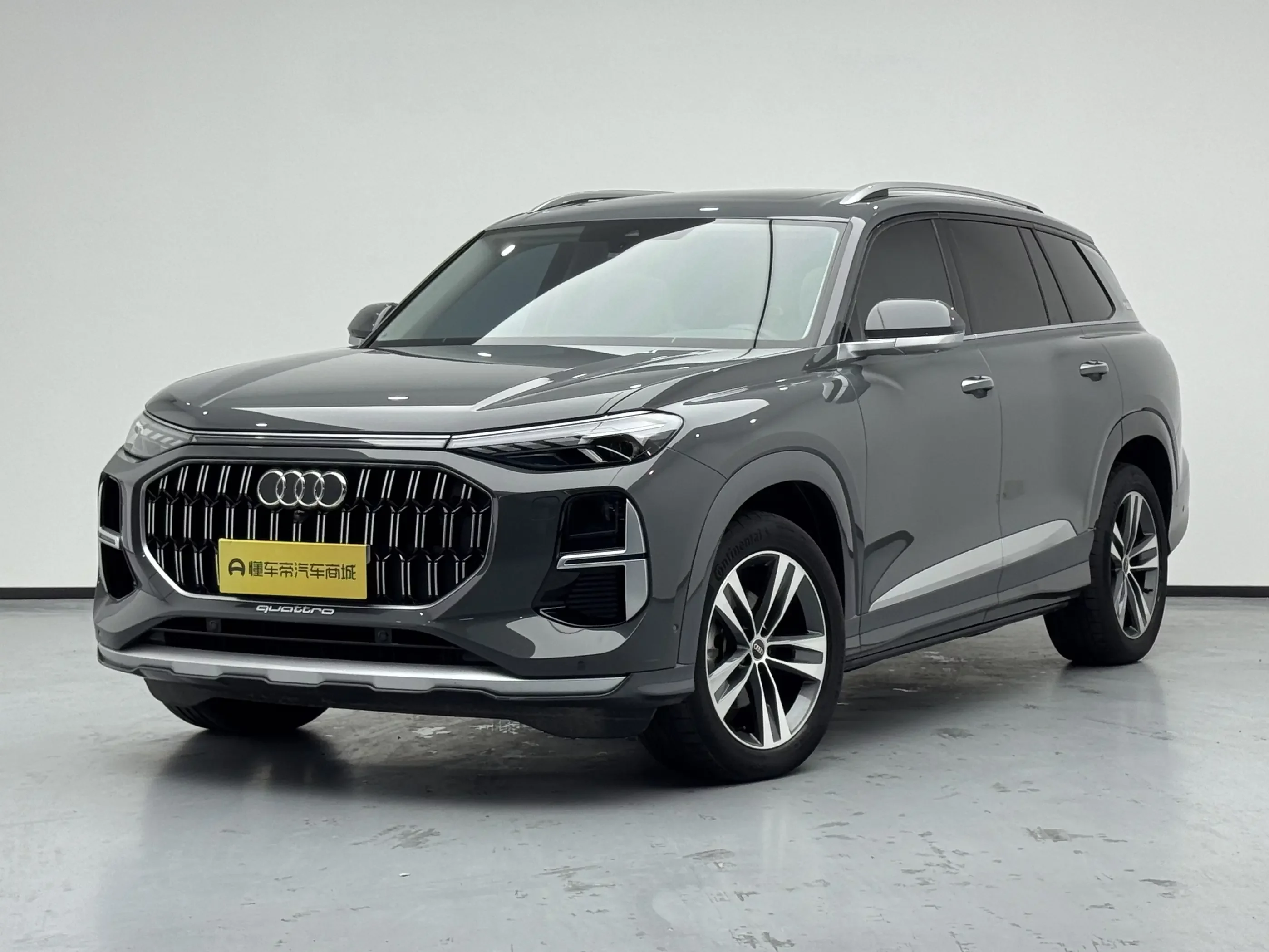 Audi Q6  из Китая