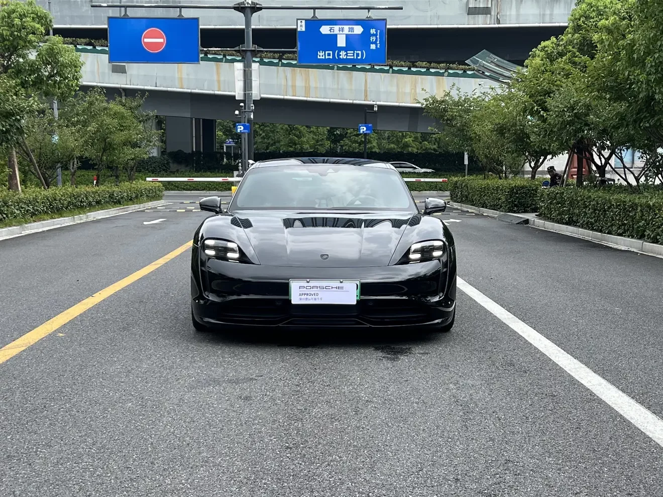 Porsche Taycan