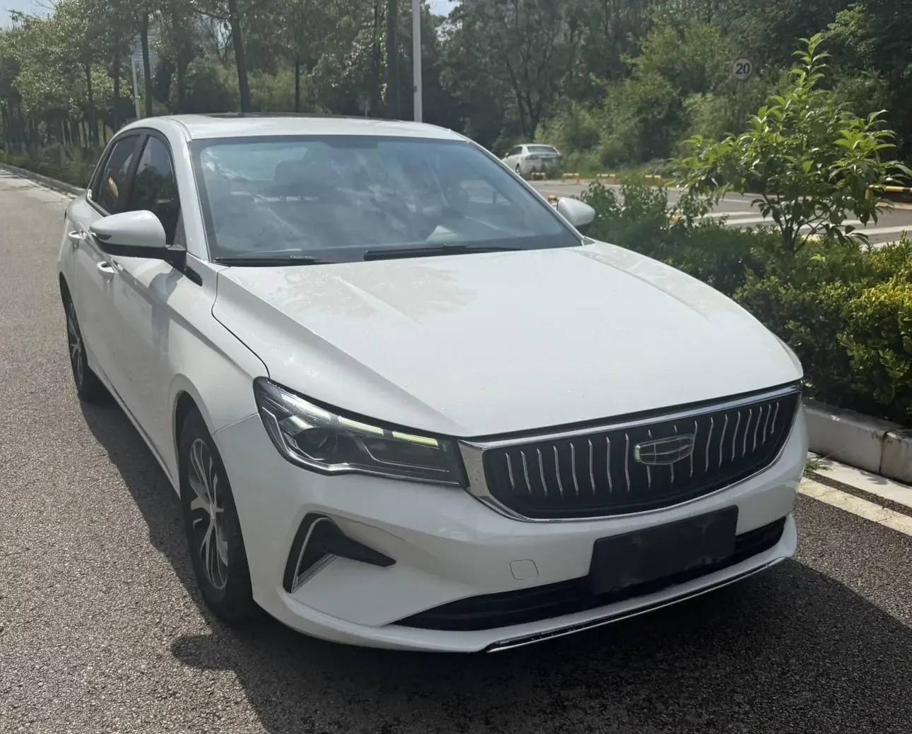 Geely emgrand