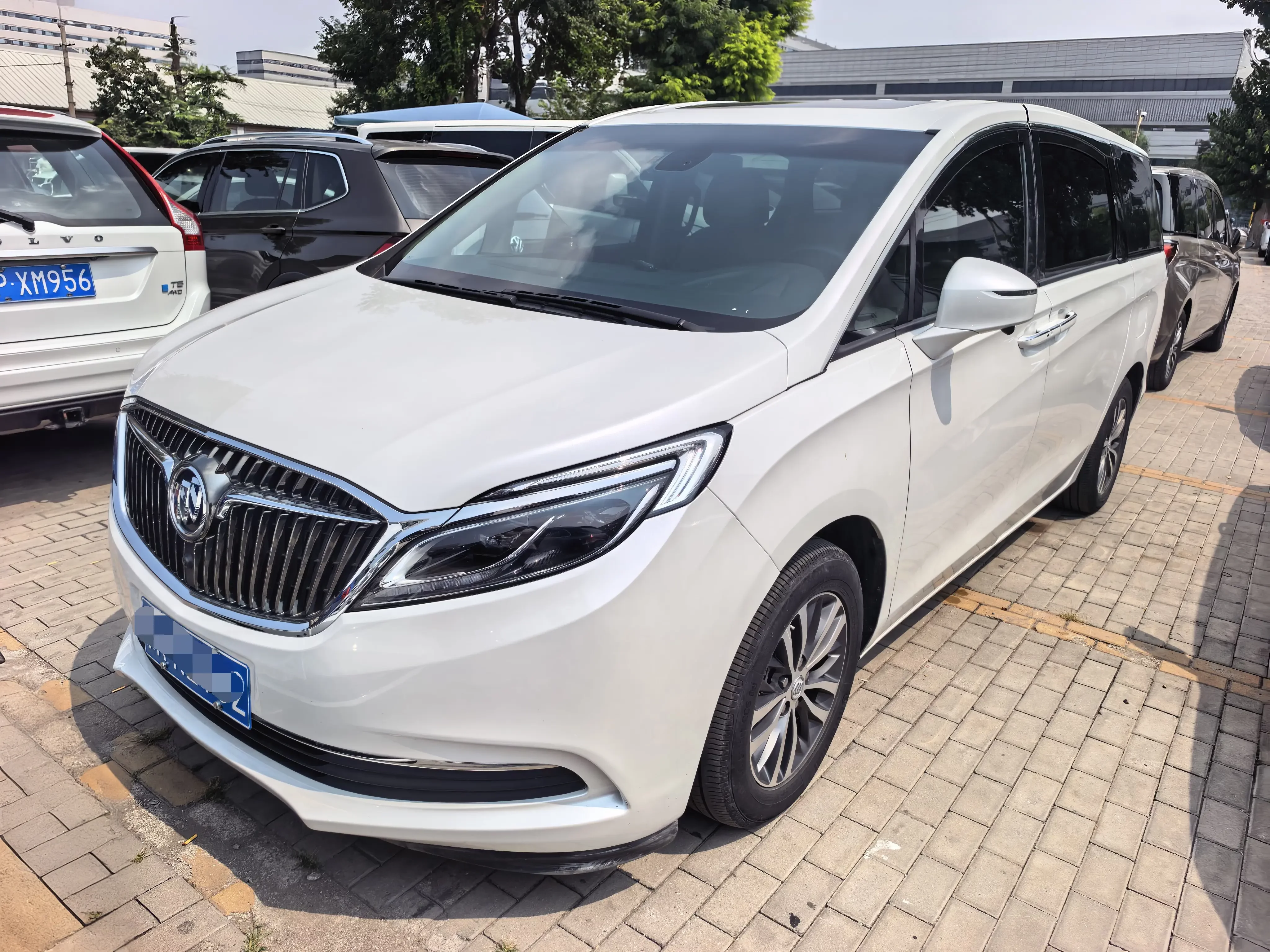 Buick GL8 2020