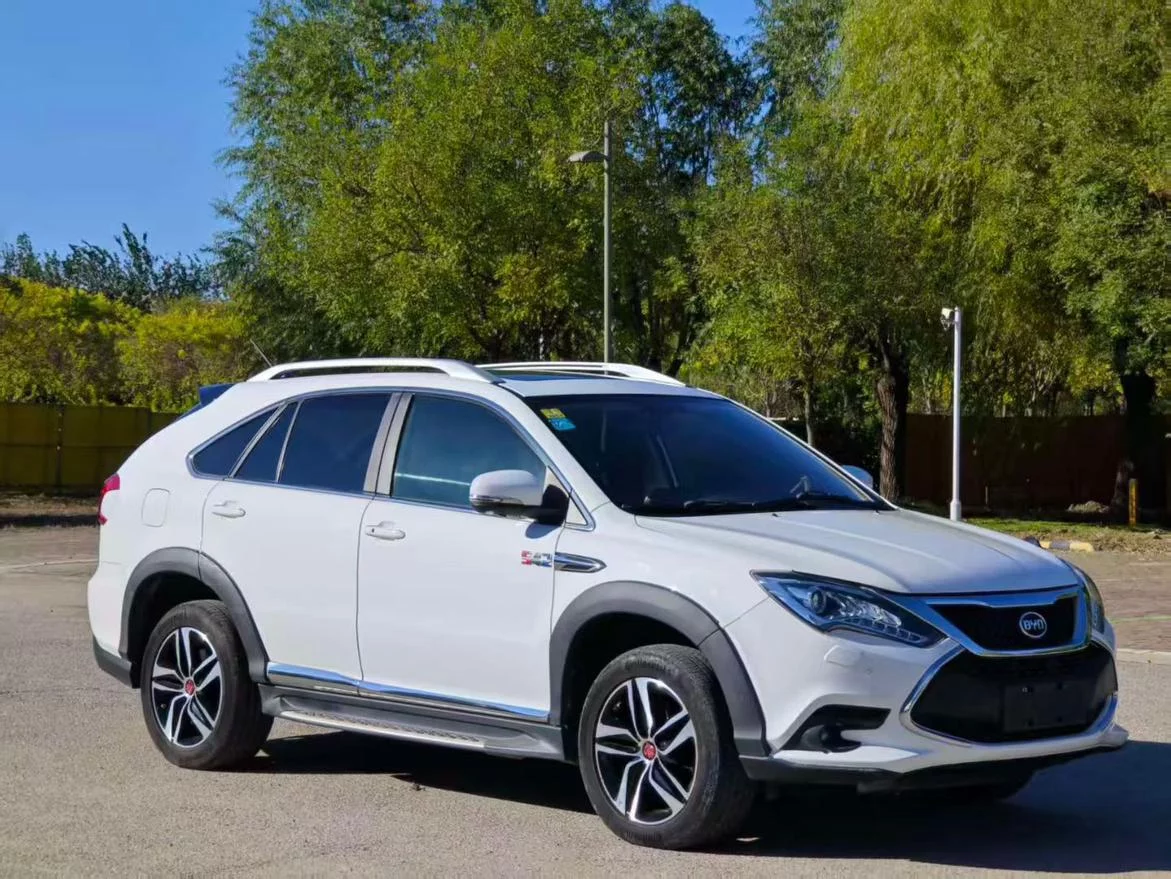 BYD Tang DM