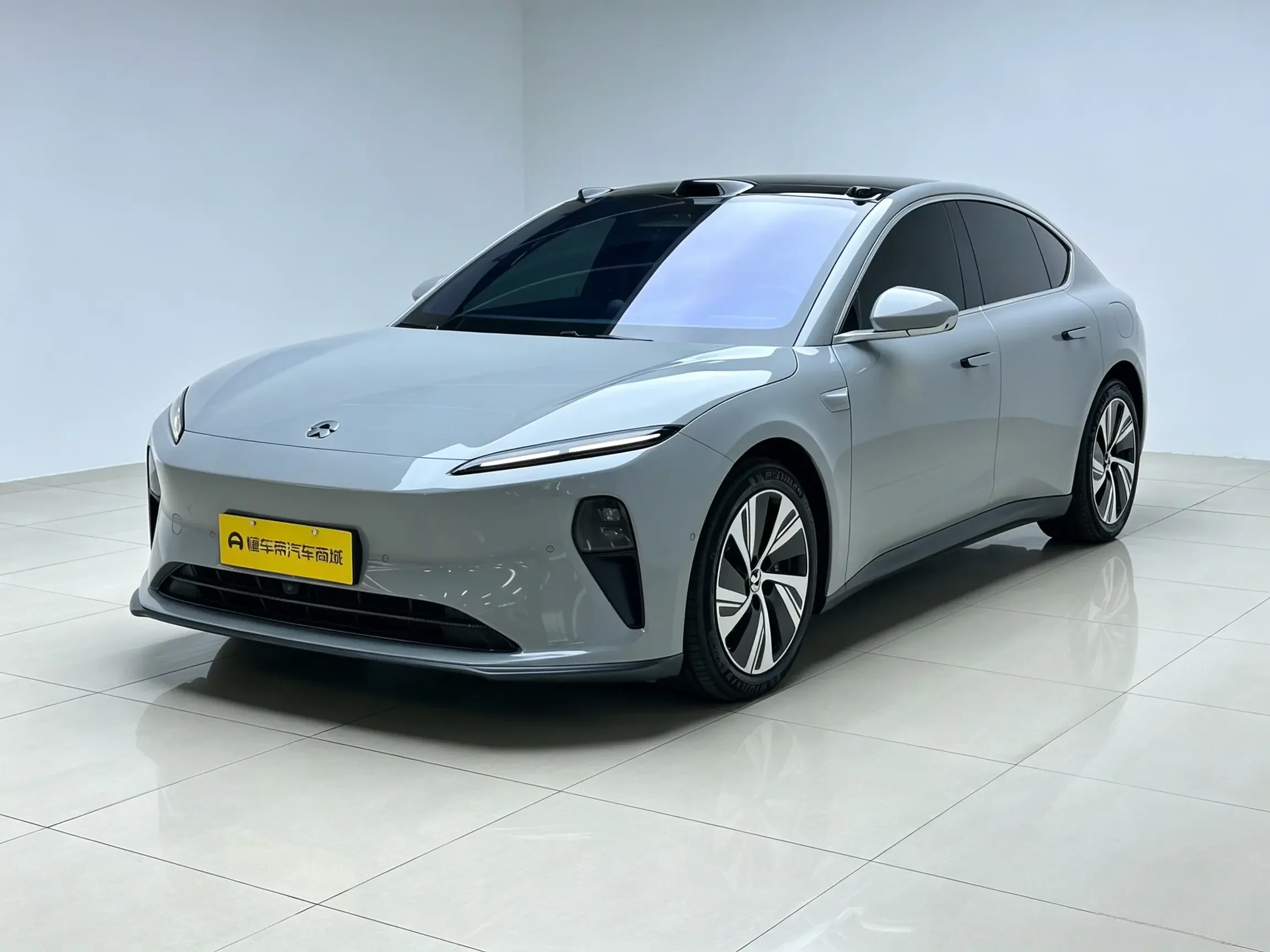NIO ET5 2025