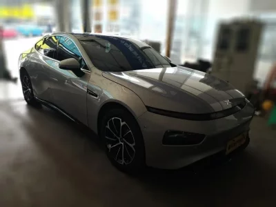 XPeng P7
